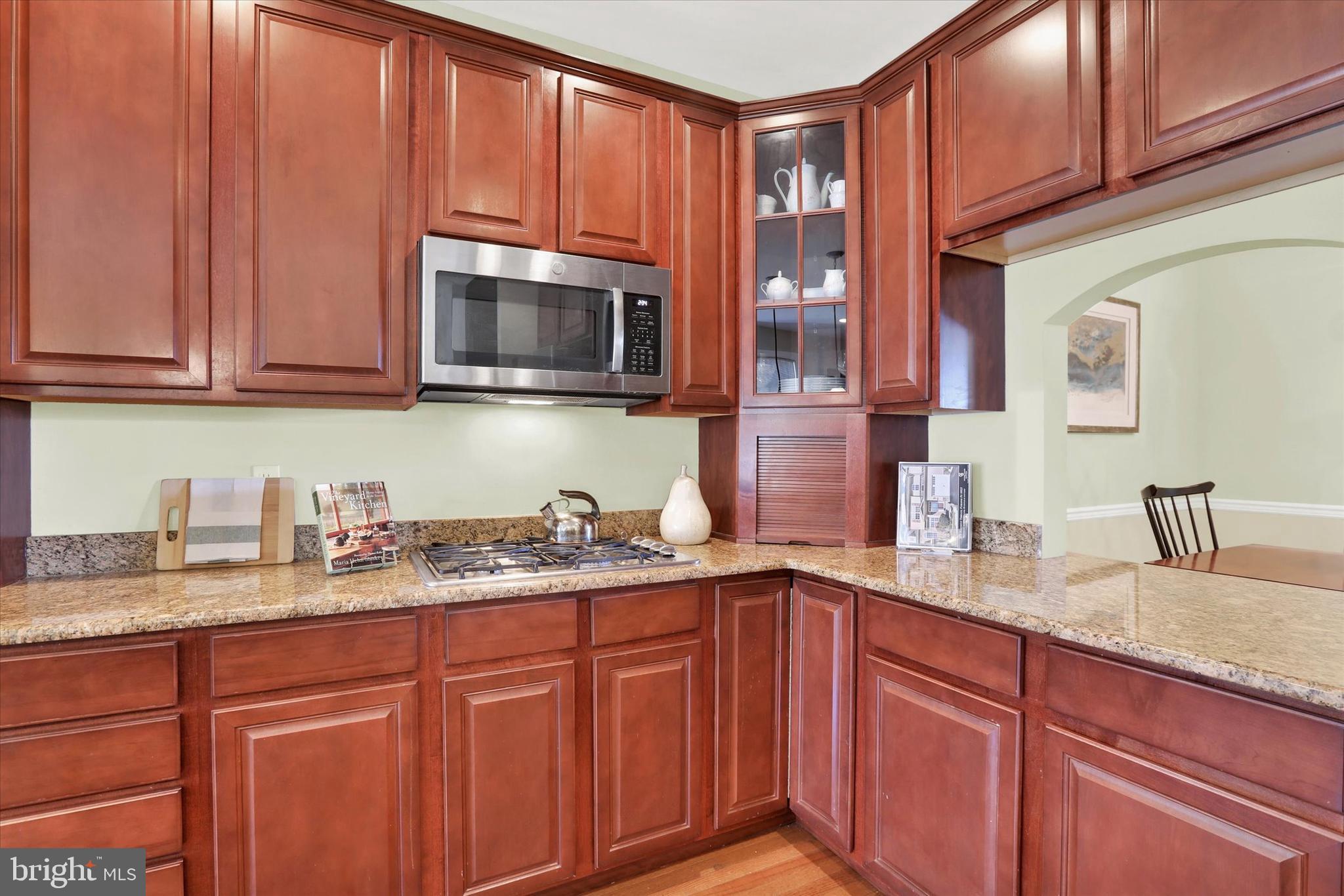 TH AT HERITAGE CNTR - Residential