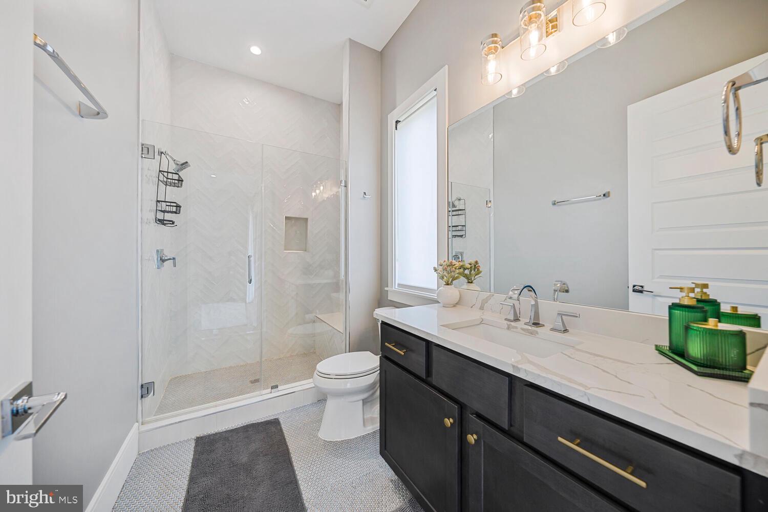 ROLLING VALLEY - Residential