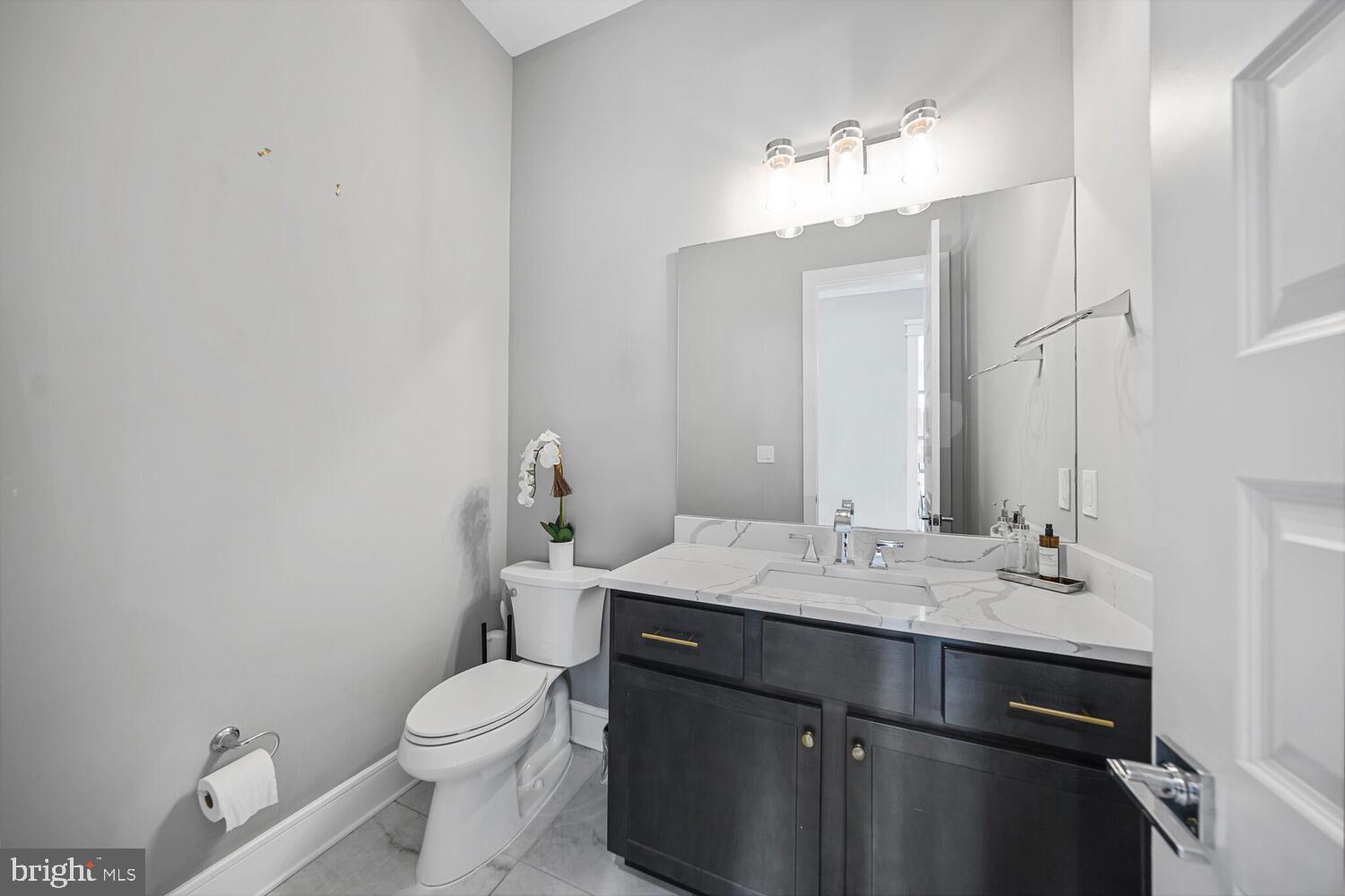 ROLLING VALLEY - Residential