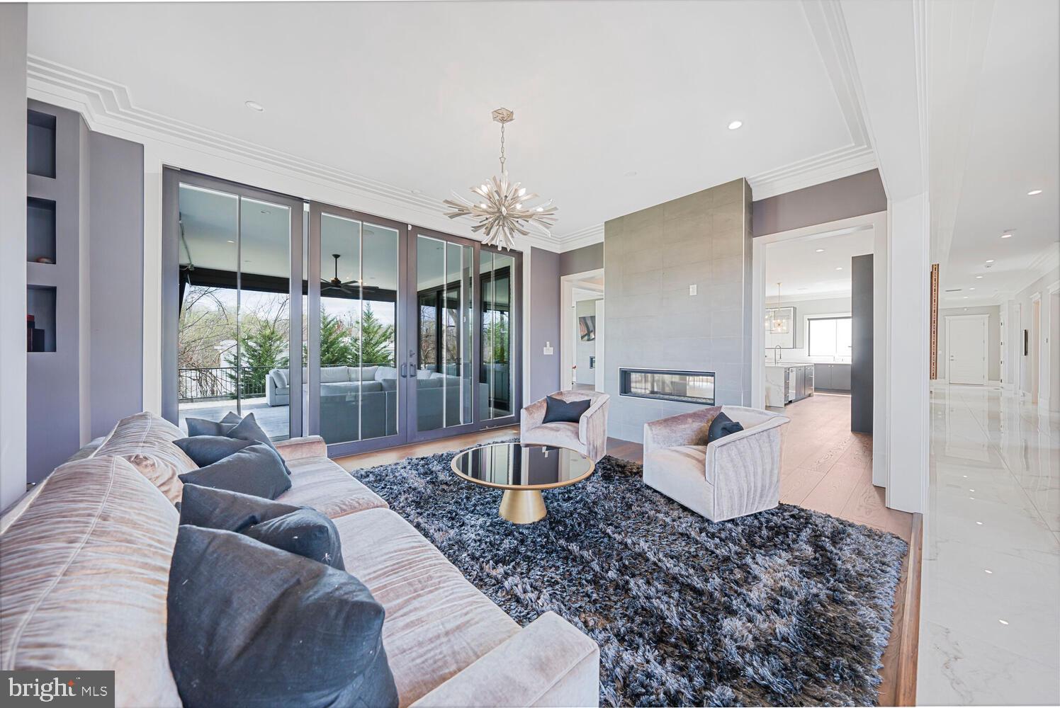 ROLLING VALLEY - Residential