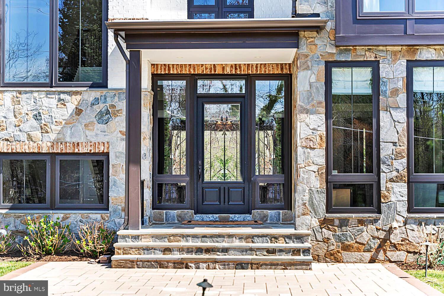 ROLLING VALLEY - Residential