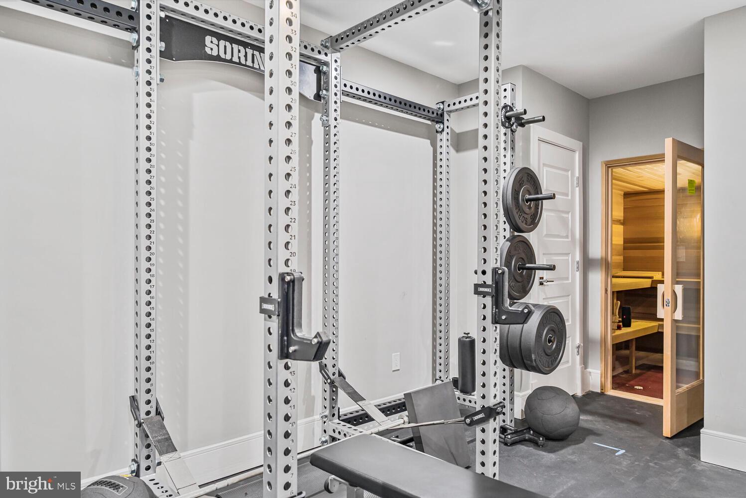 ROLLING VALLEY - Residential