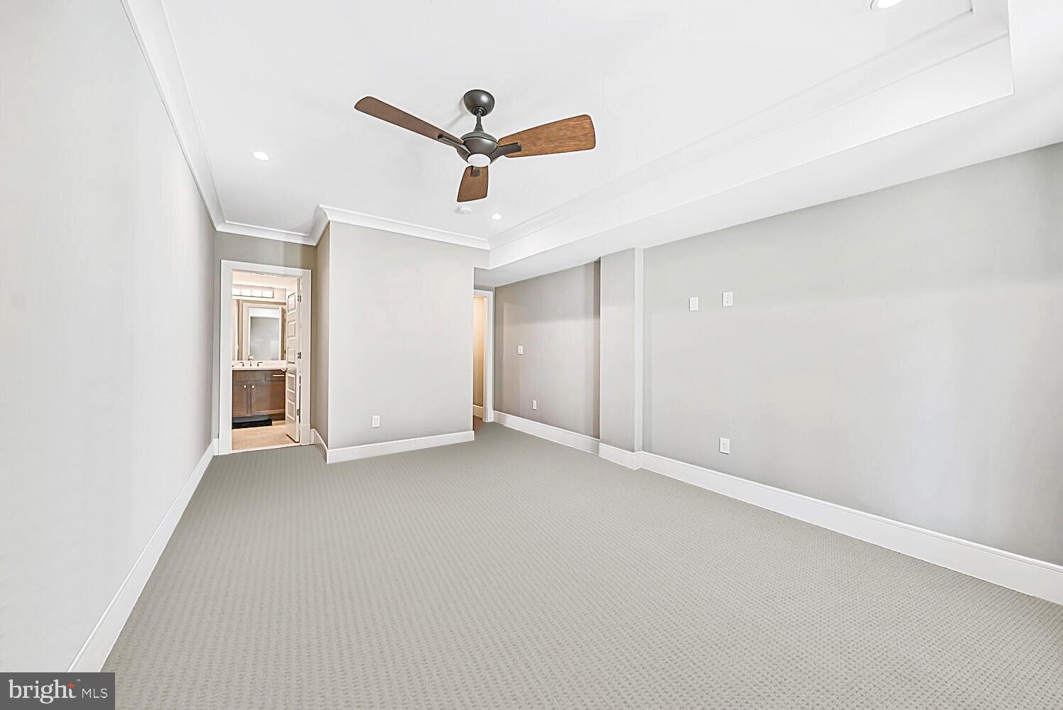 ROLLING VALLEY - Residential