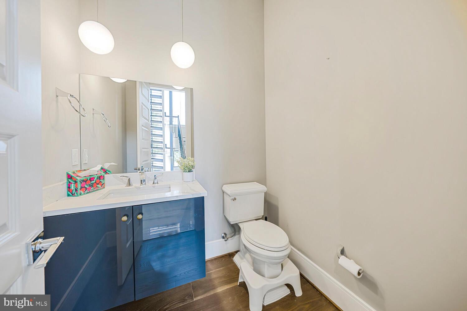 ROLLING VALLEY - Residential