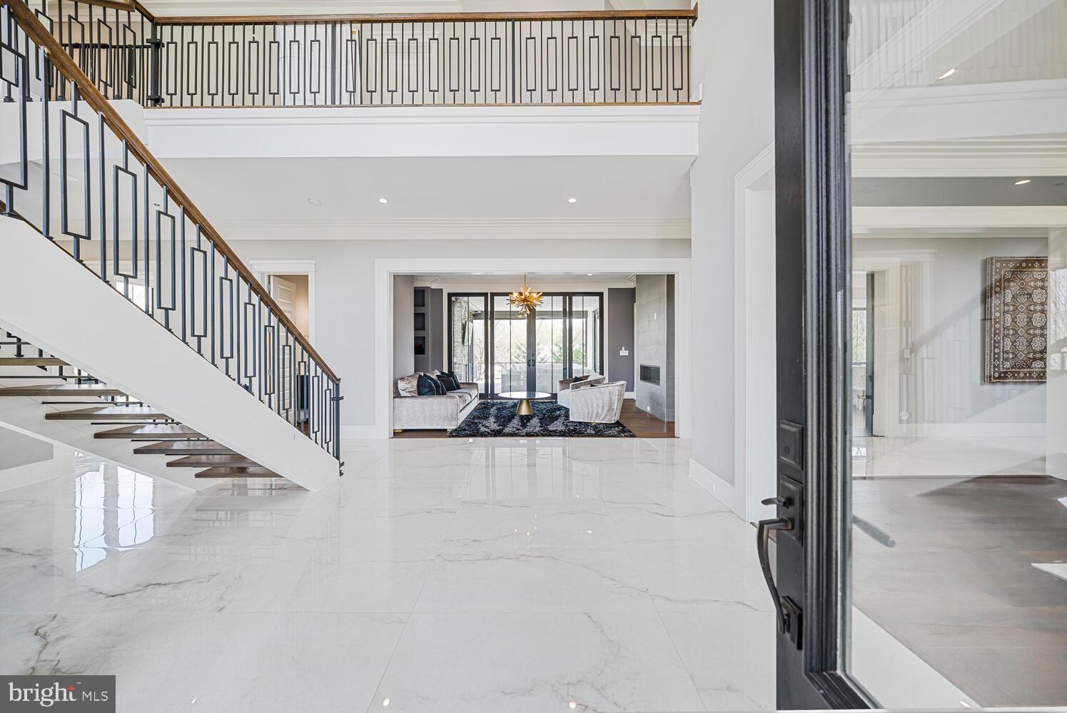 ROLLING VALLEY - Residential