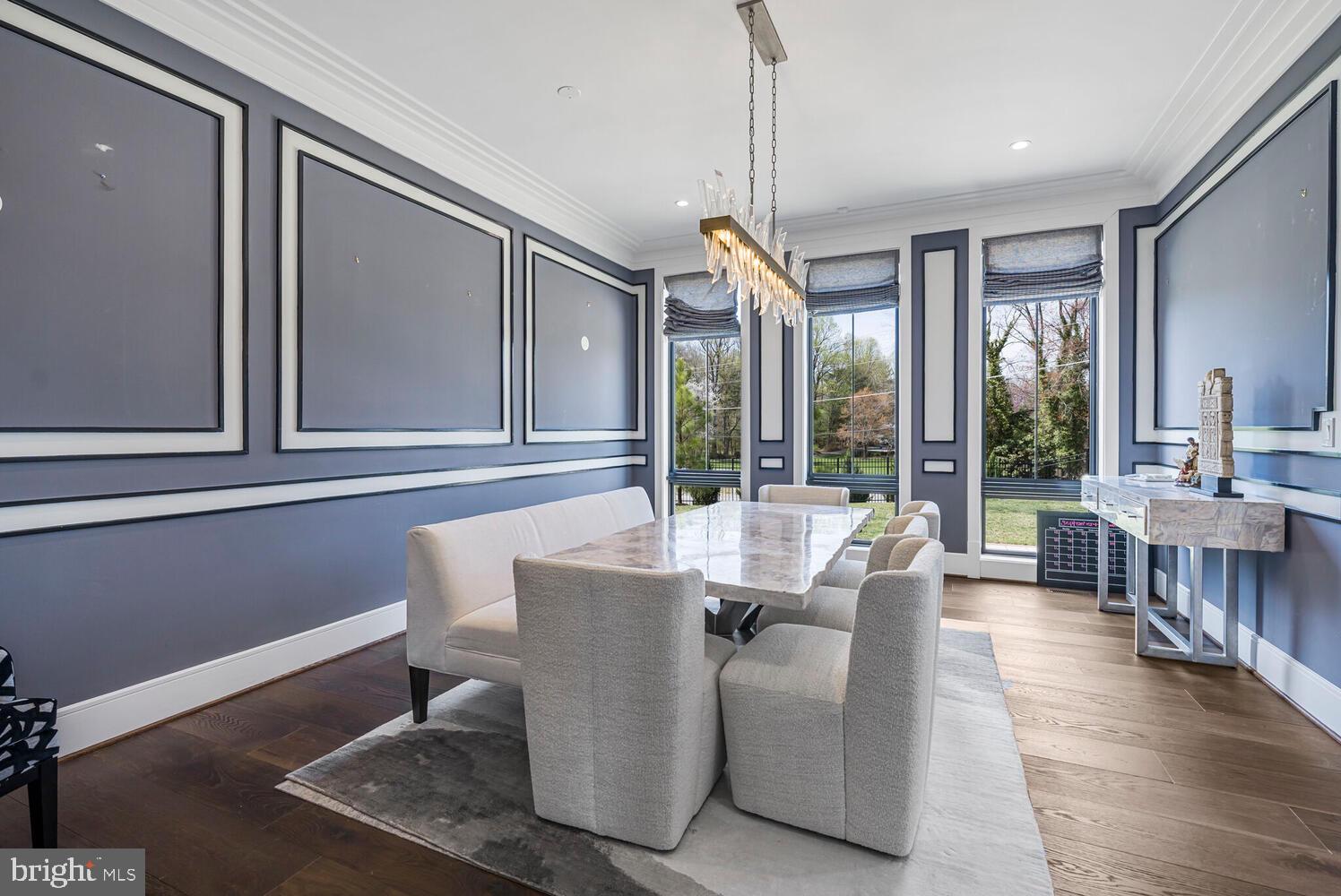 ROLLING VALLEY - Residential