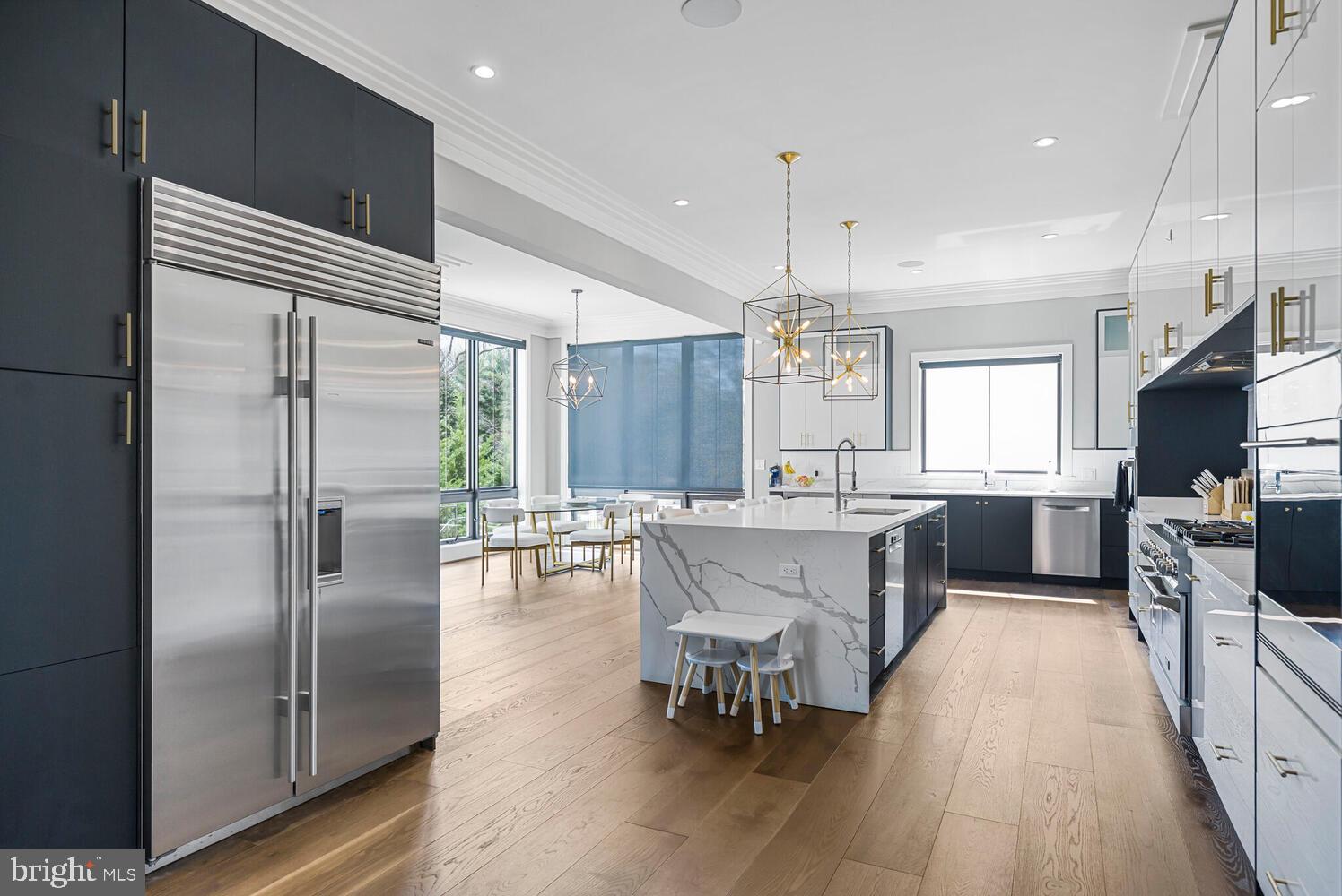 ROLLING VALLEY - Residential