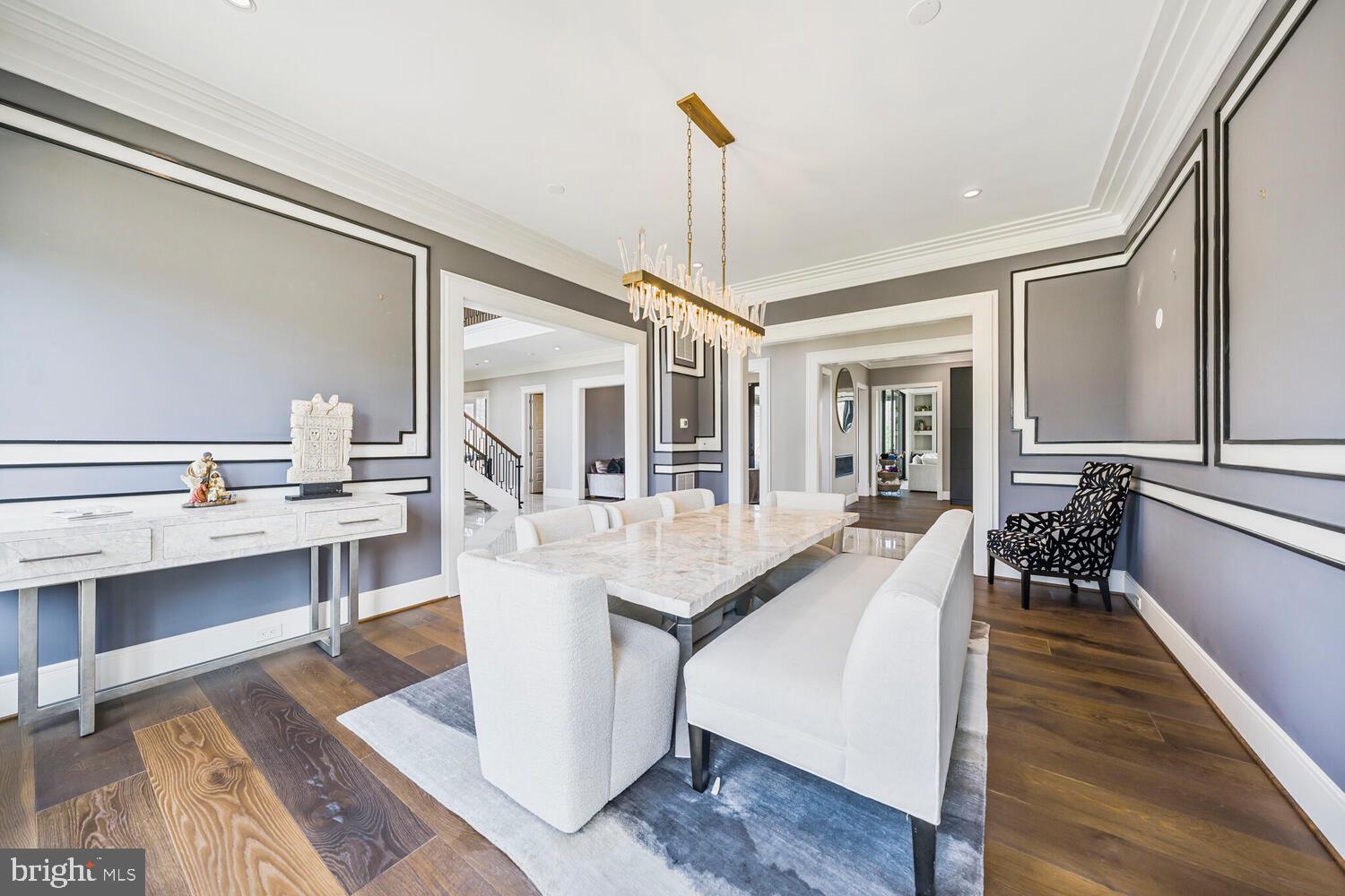 ROLLING VALLEY - Residential