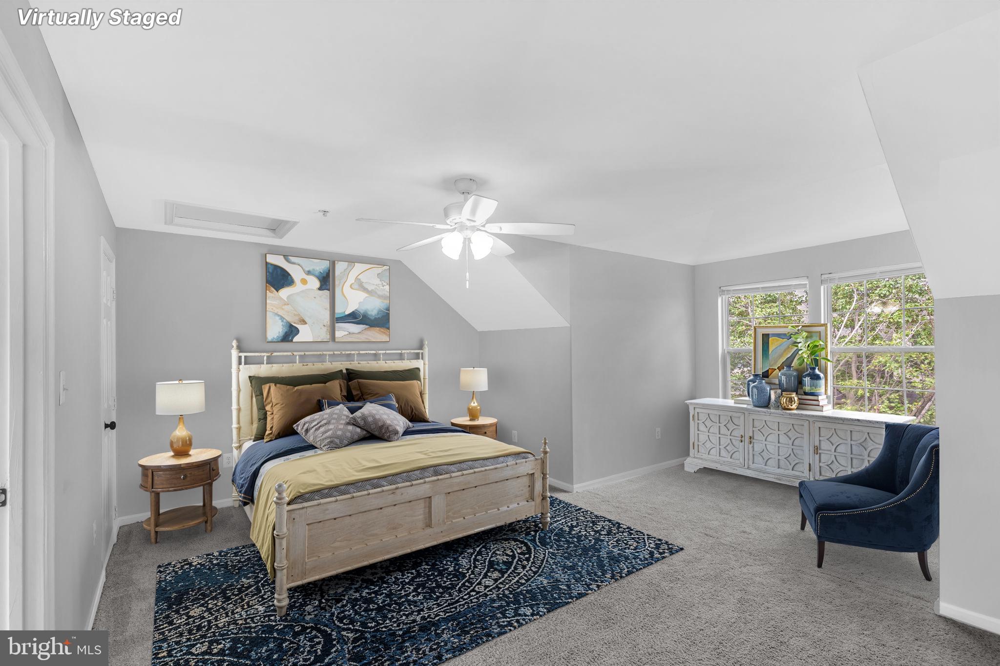 CROMWELL FOUNTAIN - Residential