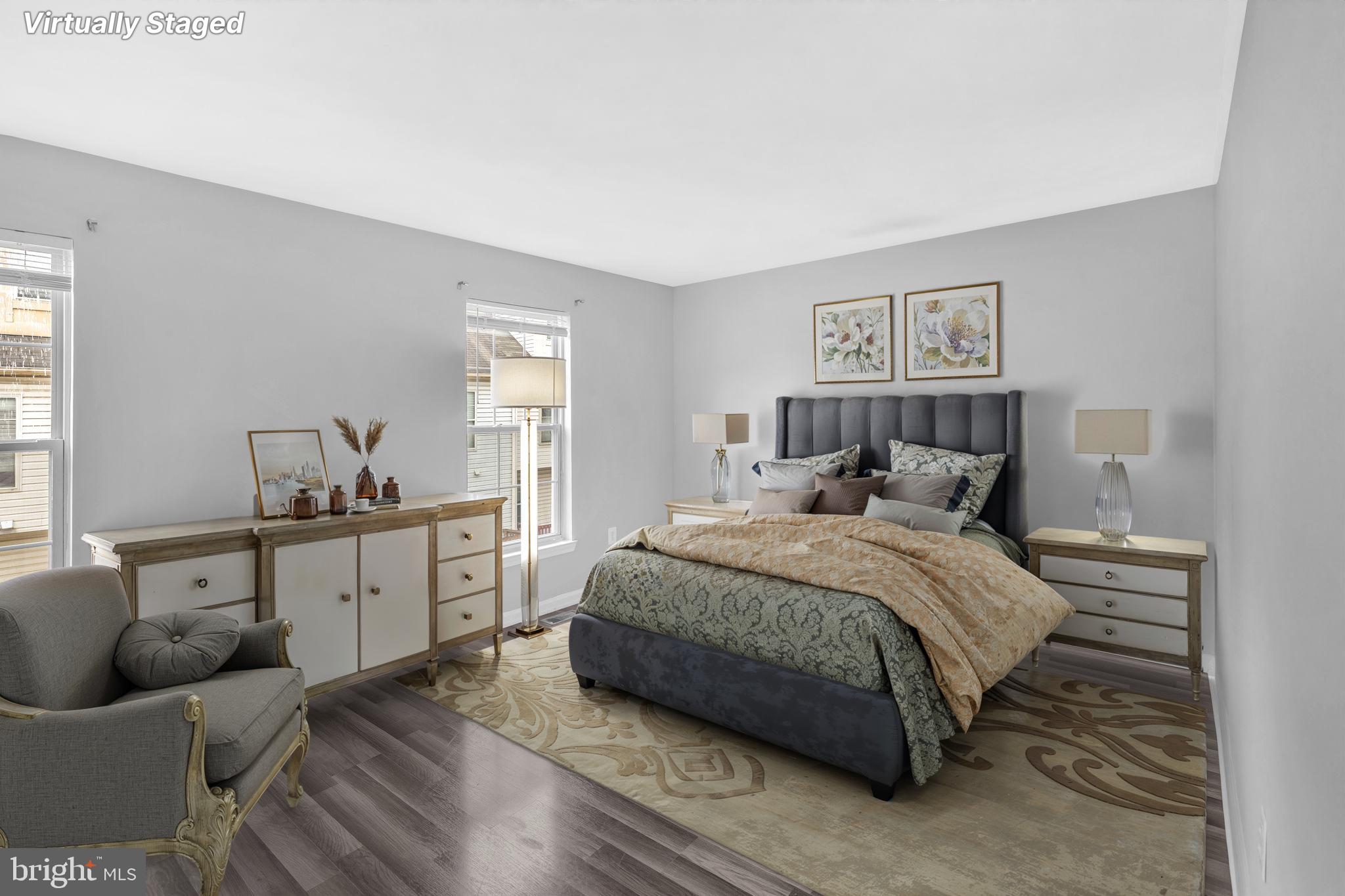 CROMWELL FOUNTAIN - Residential