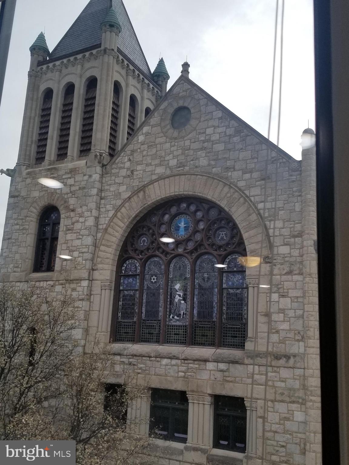 SOCIETY HILL - Residential Lease