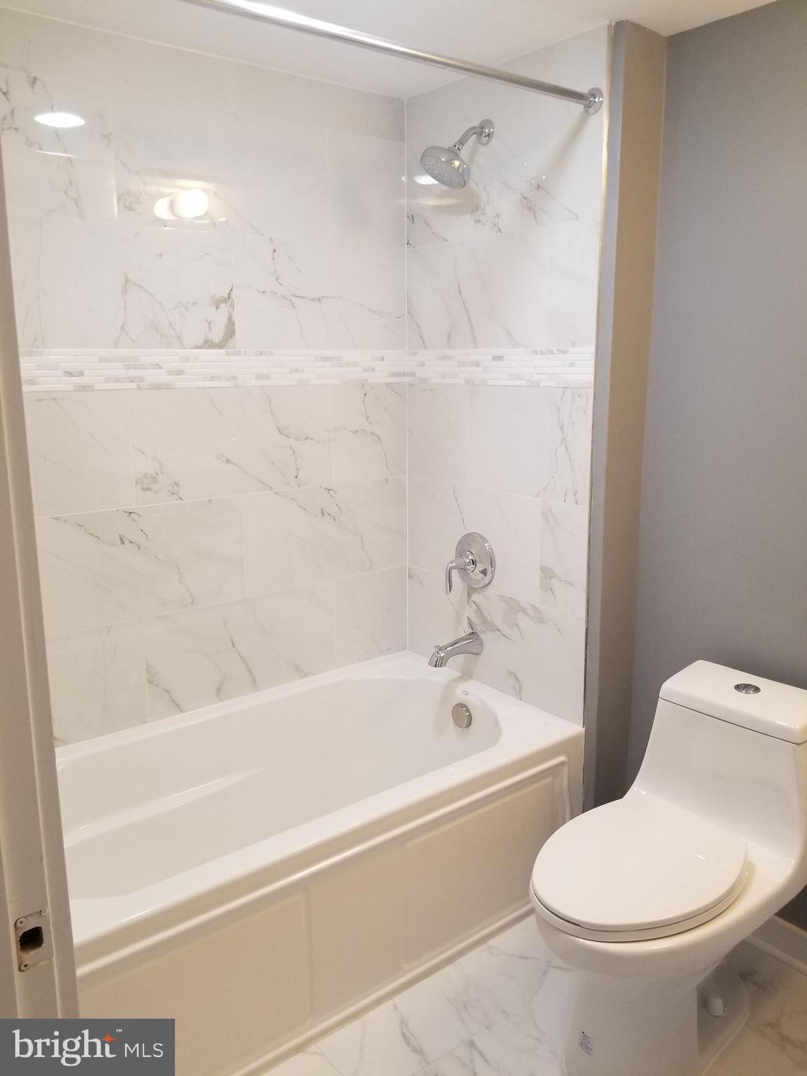 SOCIETY HILL - Residential Lease