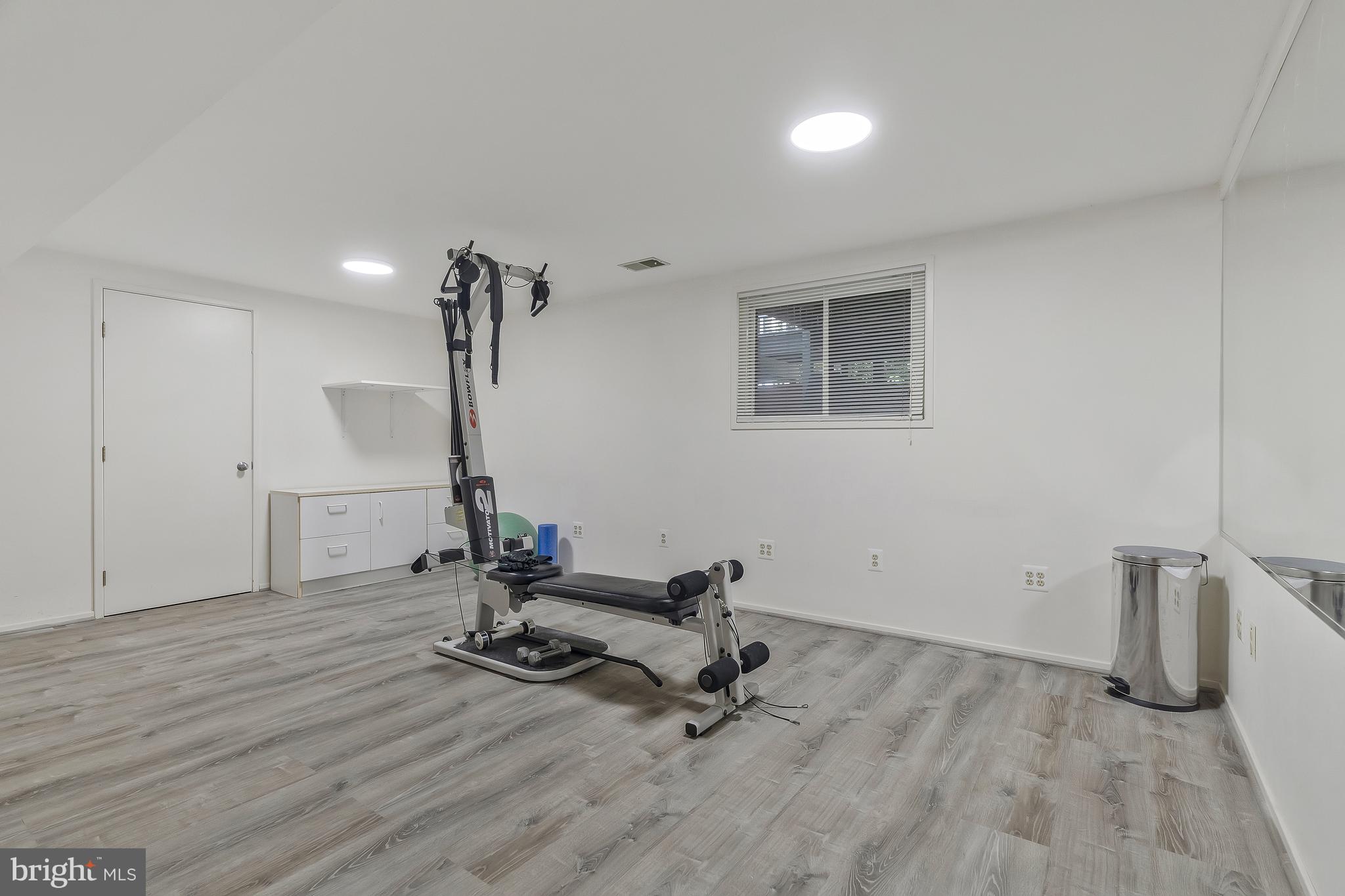 MERRYELLE ACRES - Residential