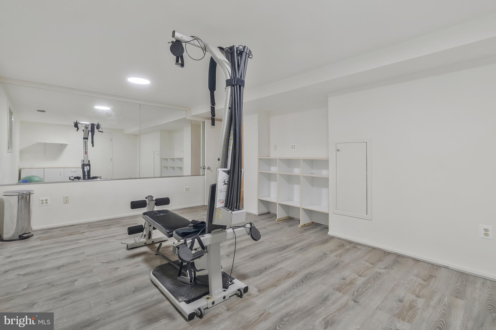 MERRYELLE ACRES - Residential