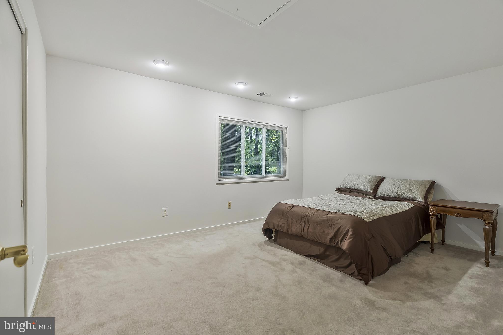 MERRYELLE ACRES - Residential