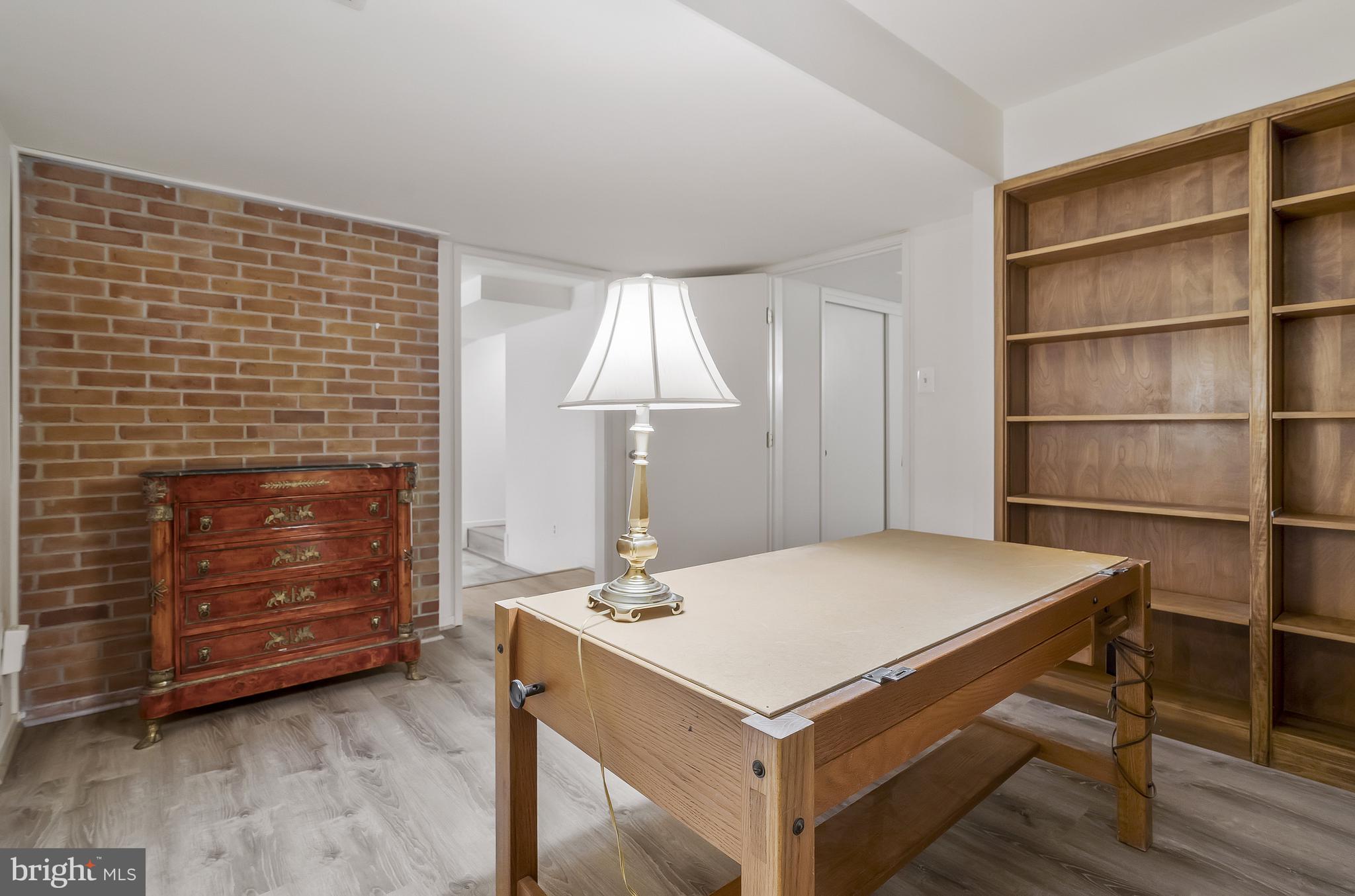 MERRYELLE ACRES - Residential