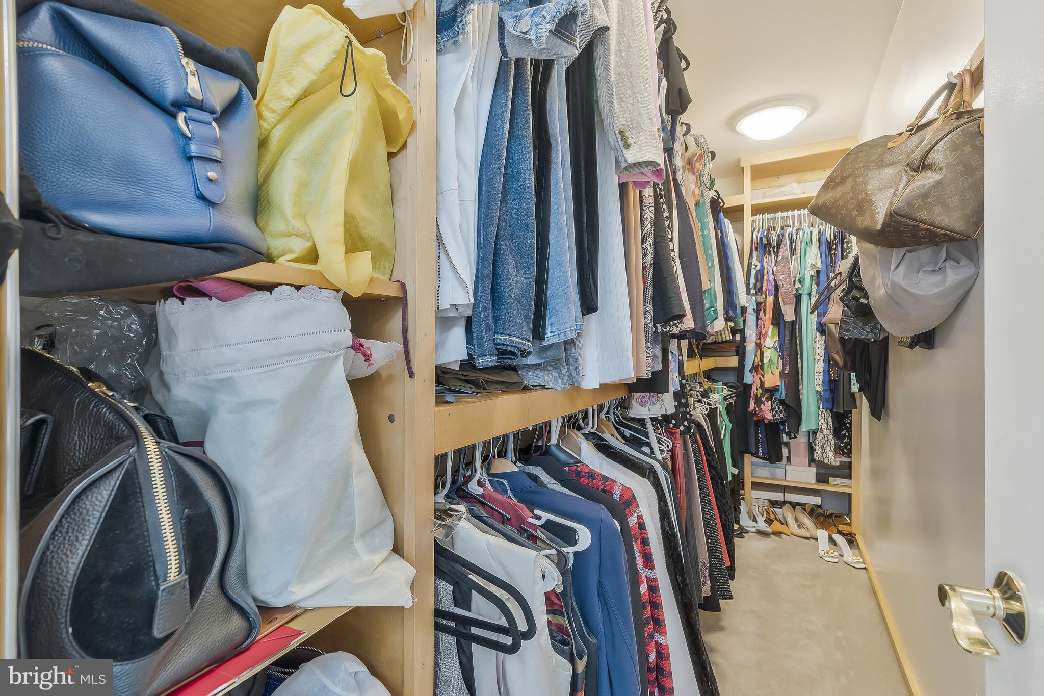 MERRYELLE ACRES - Residential