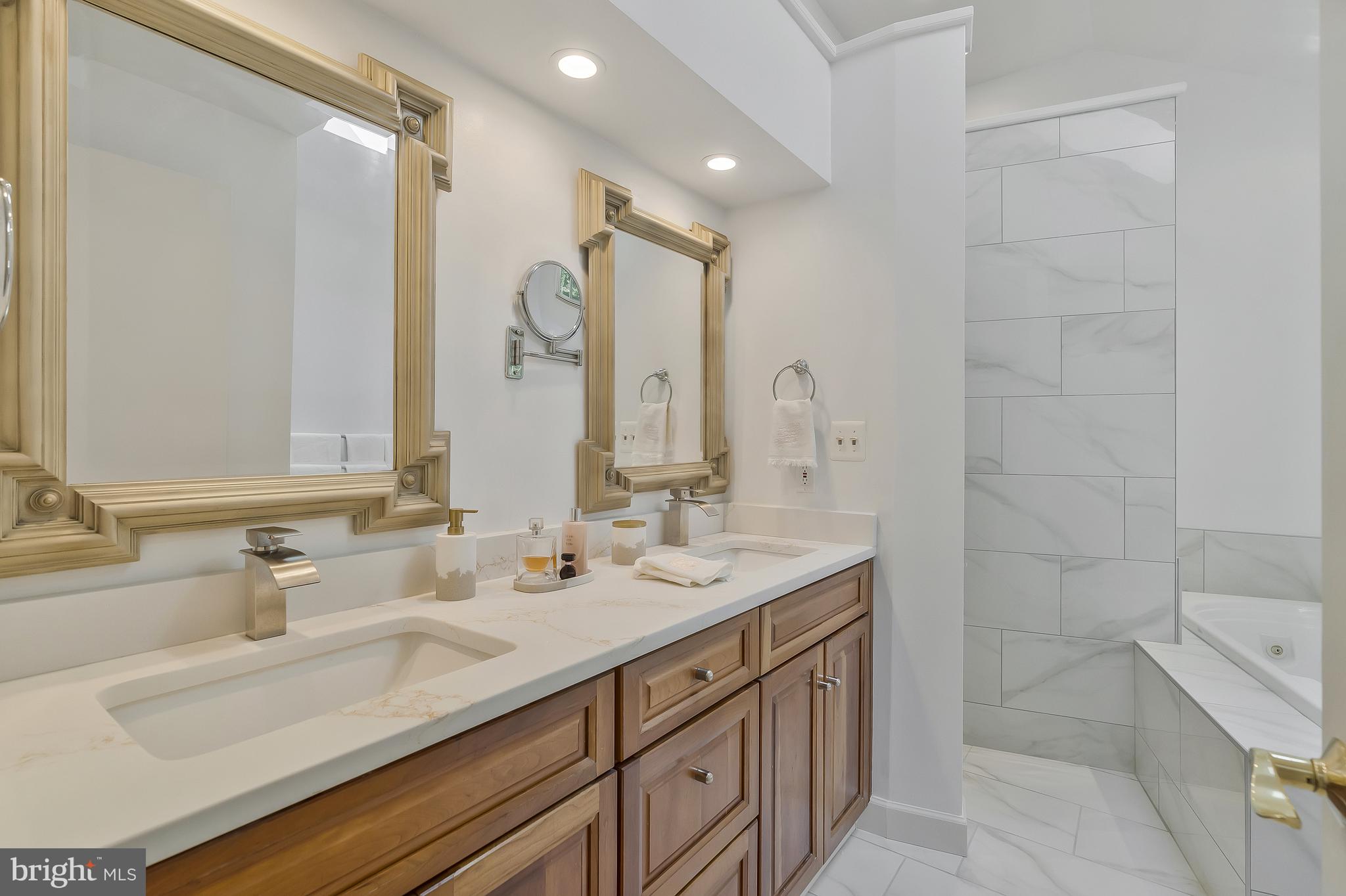 MERRYELLE ACRES - Residential