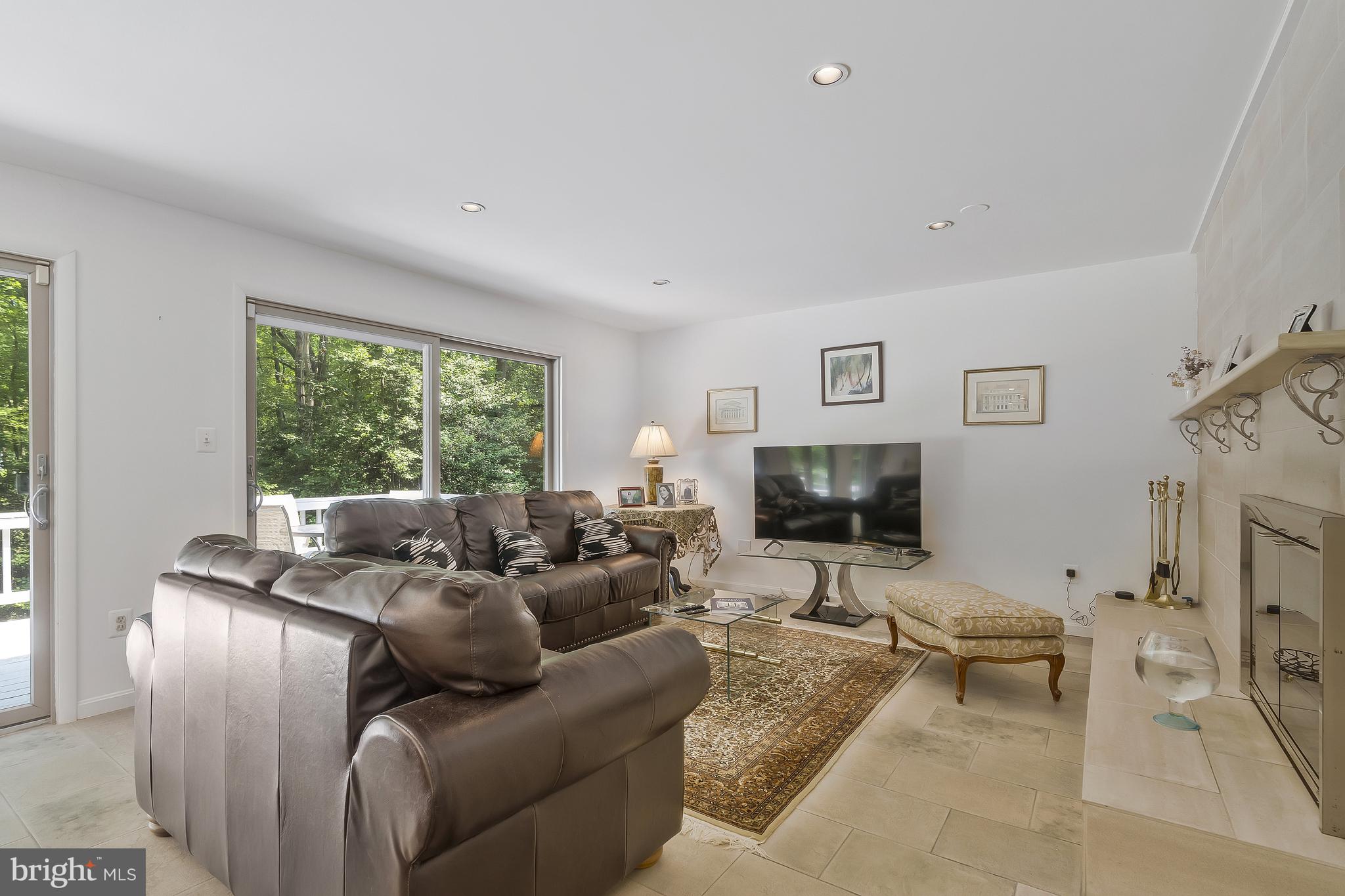 MERRYELLE ACRES - Residential