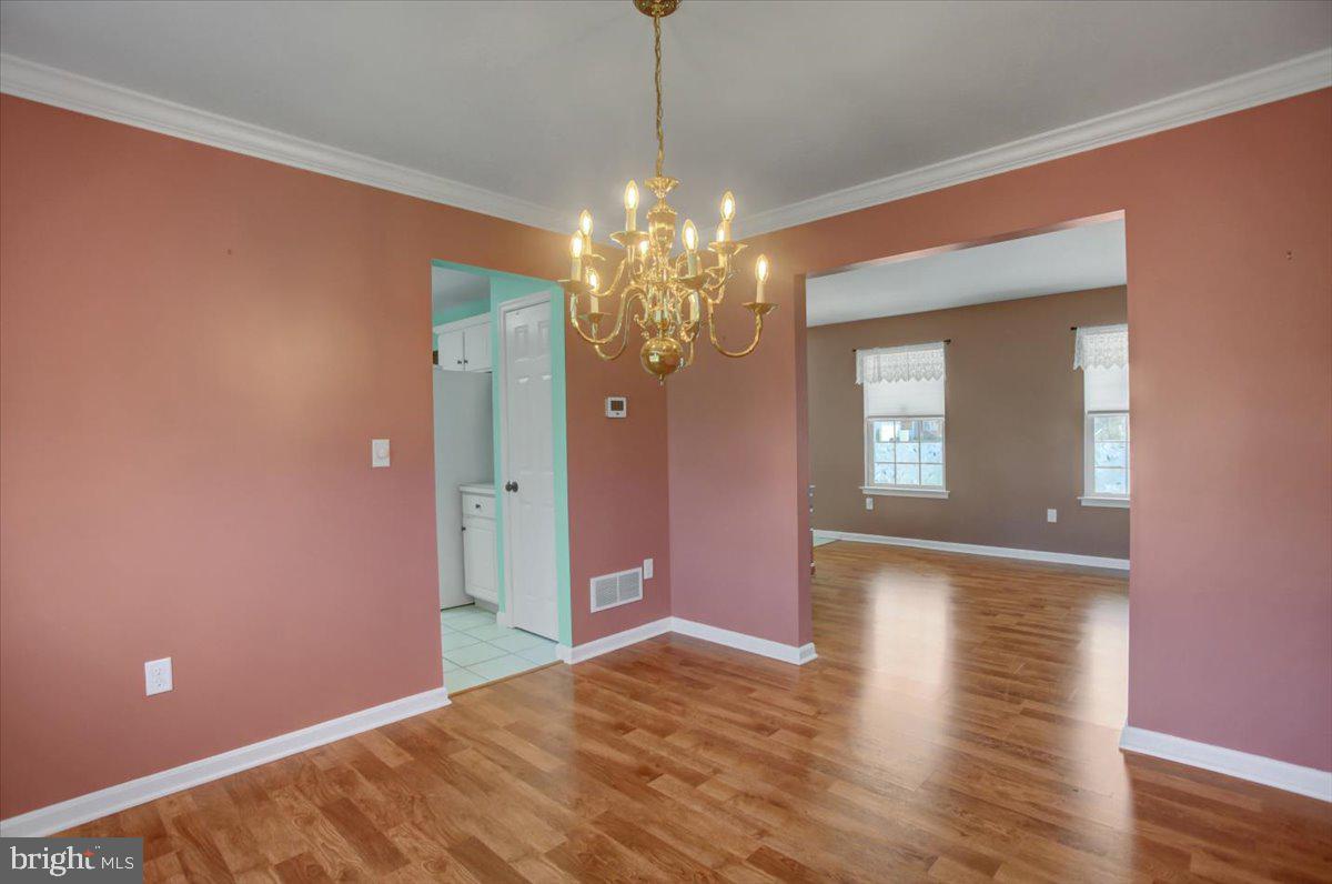 SOUTH MOUNTAIN ESTATES - Residential