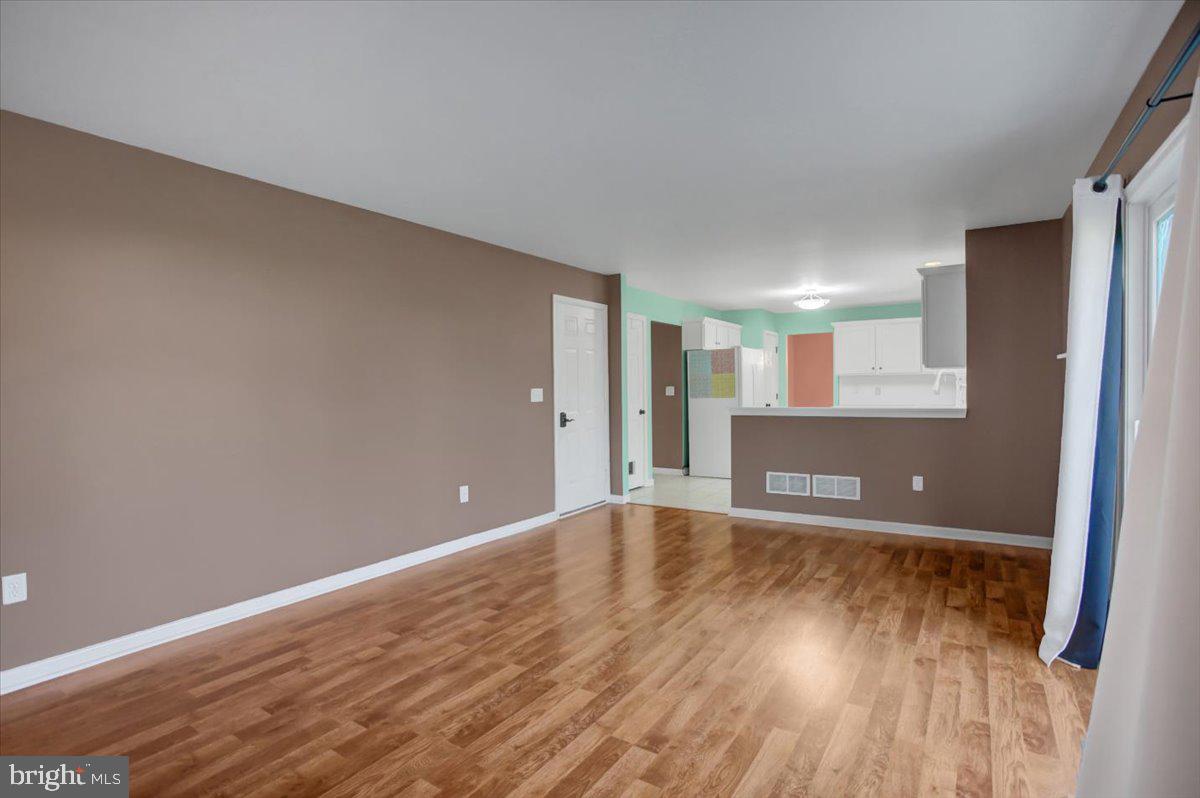 SOUTH MOUNTAIN ESTATES - Residential