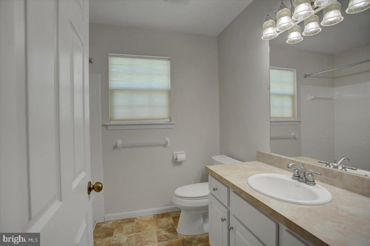 SOUTH MOUNTAIN ESTATES - Residential