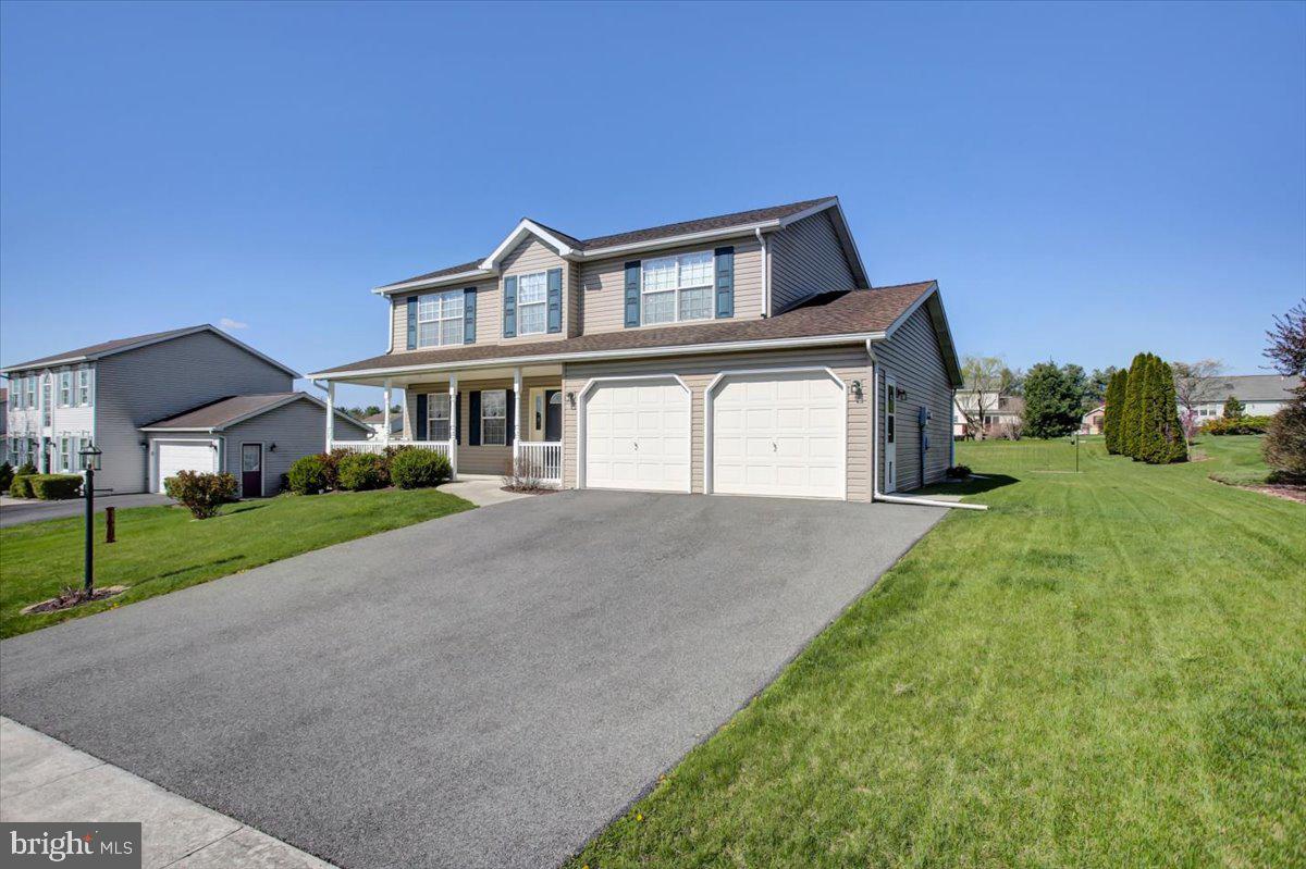 SOUTH MOUNTAIN ESTATES - Residential