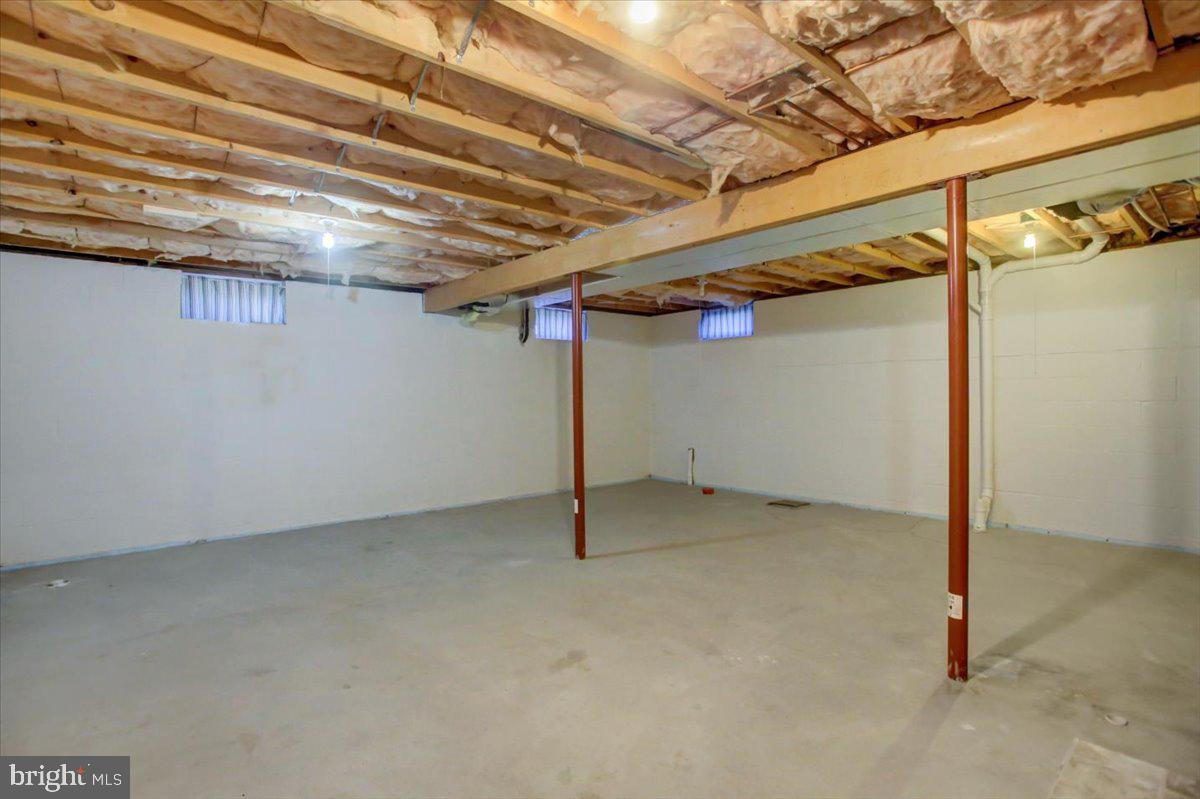 SOUTH MOUNTAIN ESTATES - Residential