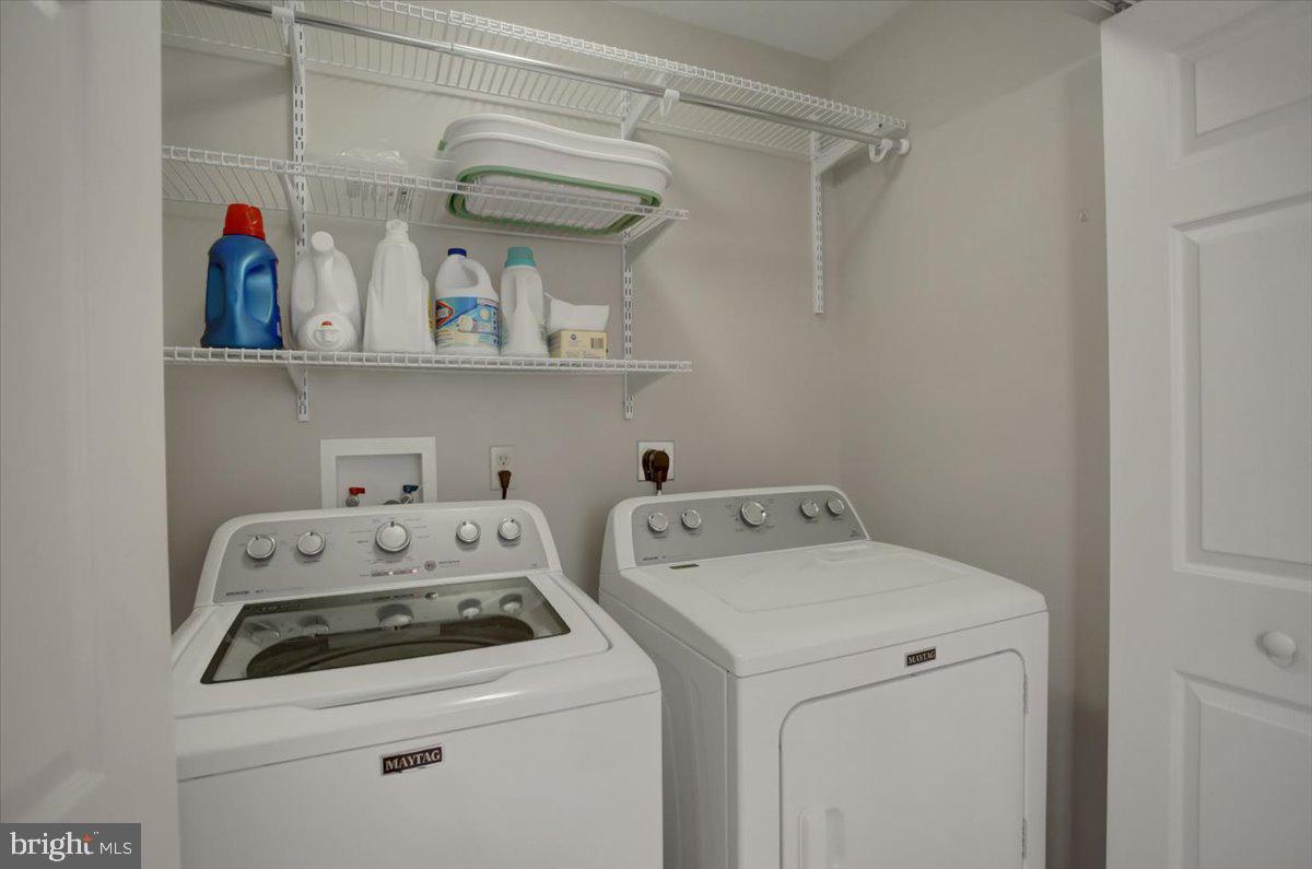 SOUTH MOUNTAIN ESTATES - Residential