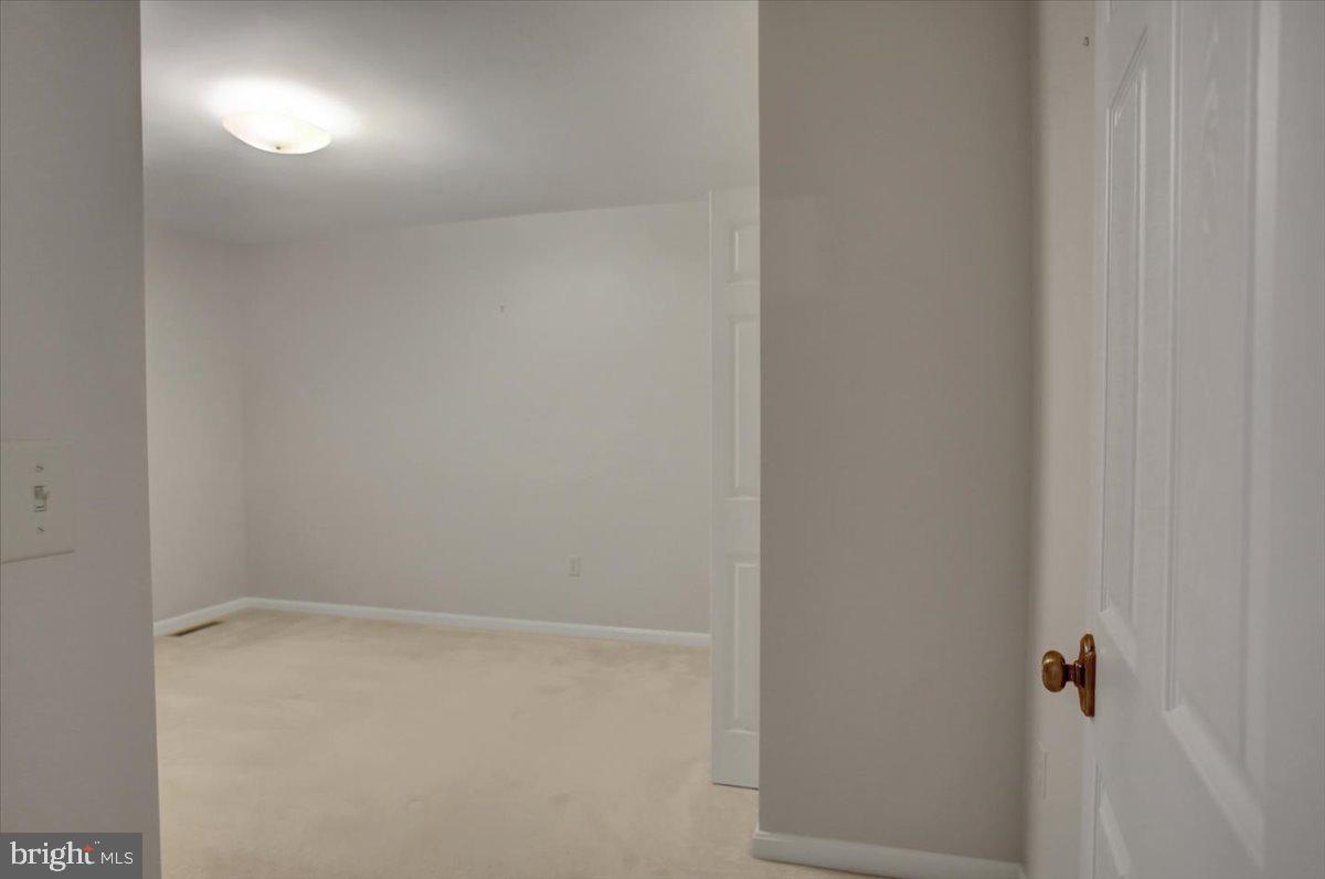 SOUTH MOUNTAIN ESTATES - Residential