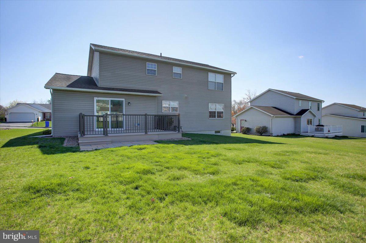 SOUTH MOUNTAIN ESTATES - Residential