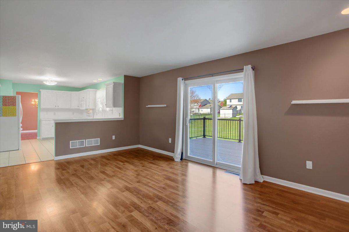 SOUTH MOUNTAIN ESTATES - Residential