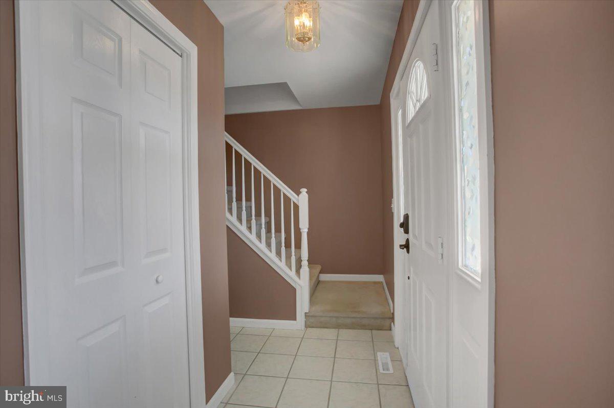 SOUTH MOUNTAIN ESTATES - Residential