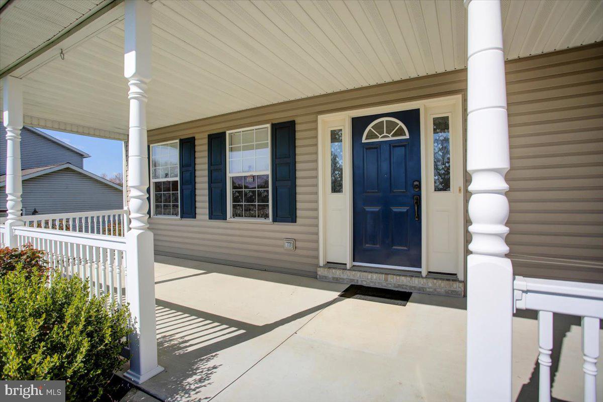 SOUTH MOUNTAIN ESTATES - Residential