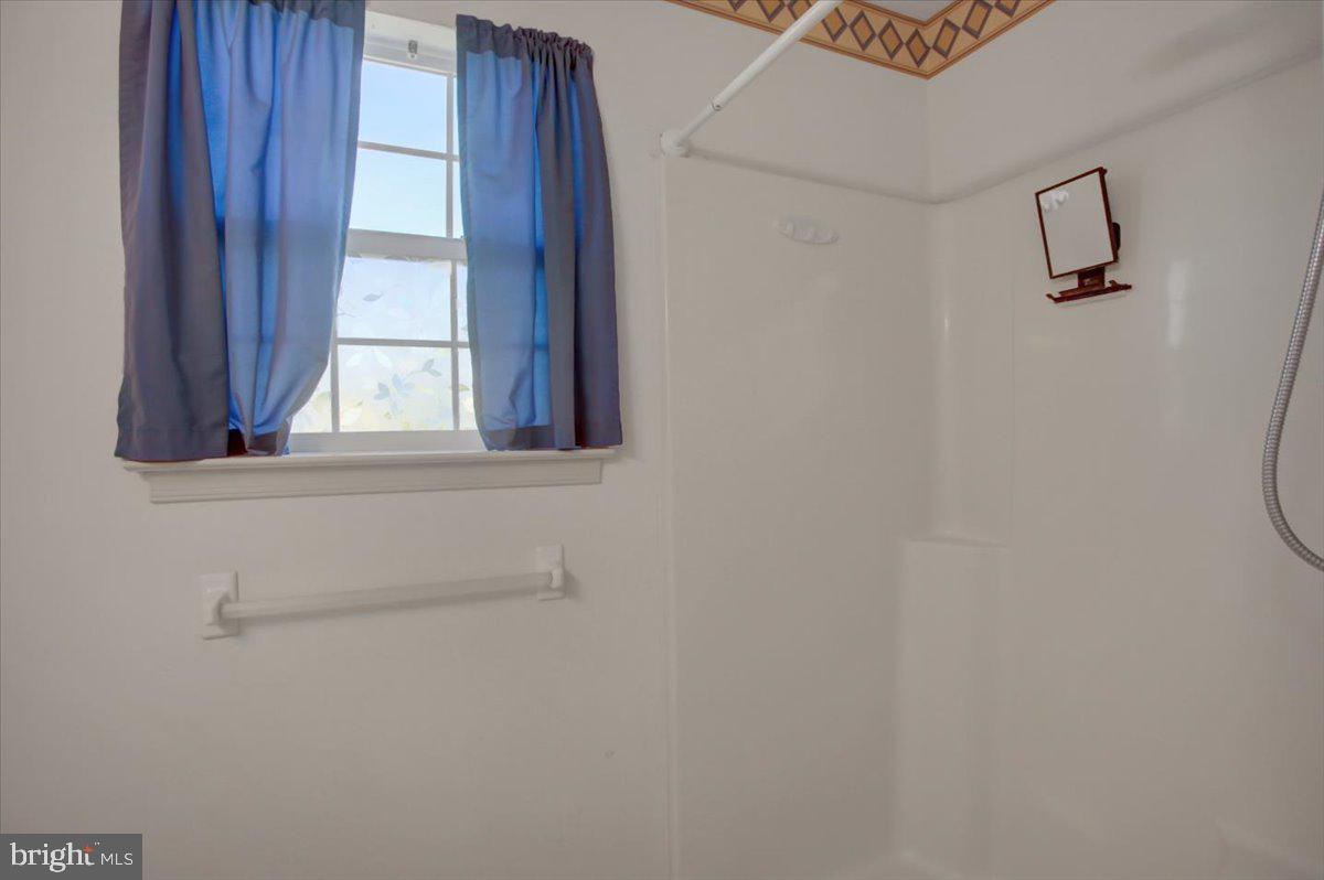 SOUTH MOUNTAIN ESTATES - Residential