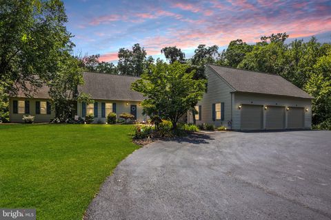 109 FORREST ROAD TELFORD PA 18969