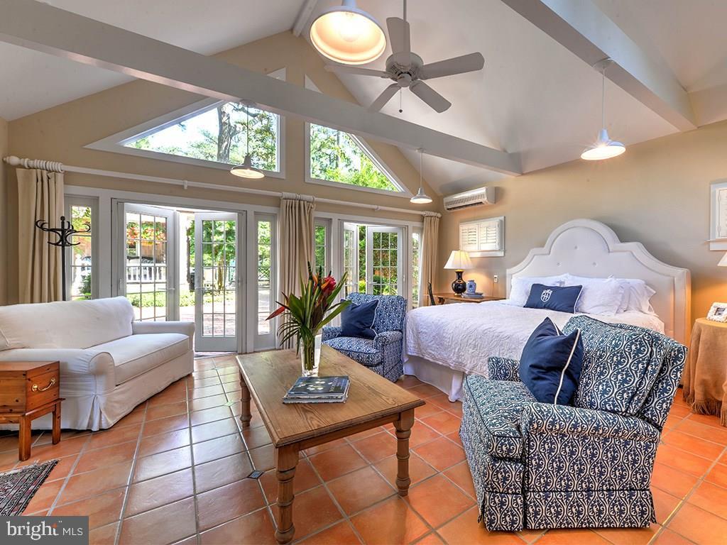 NORTH REHOBOTH - Residential