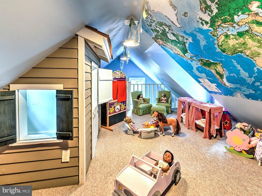 NORTH REHOBOTH - Residential