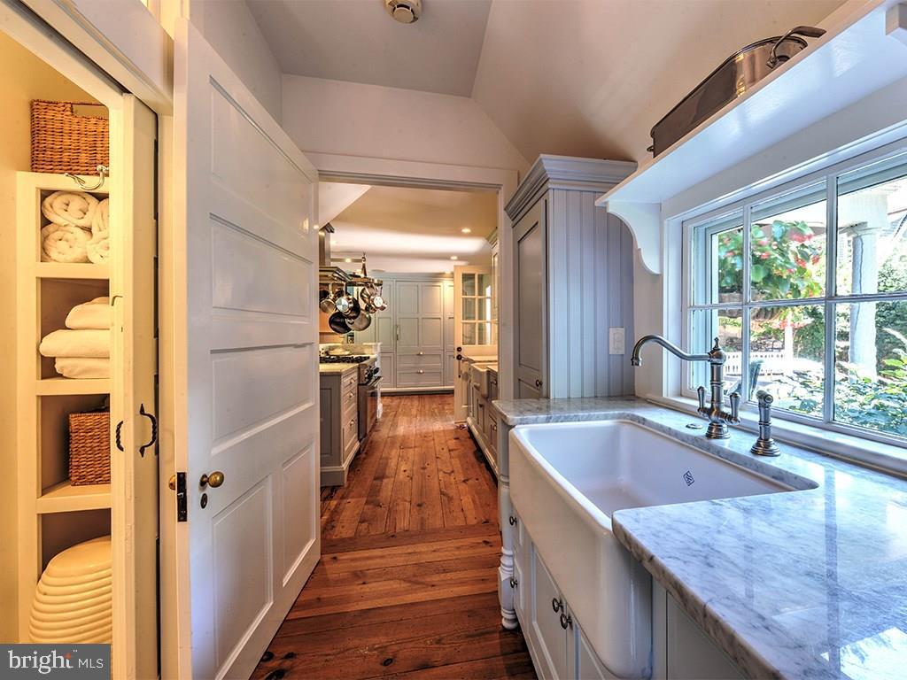 NORTH REHOBOTH - Residential