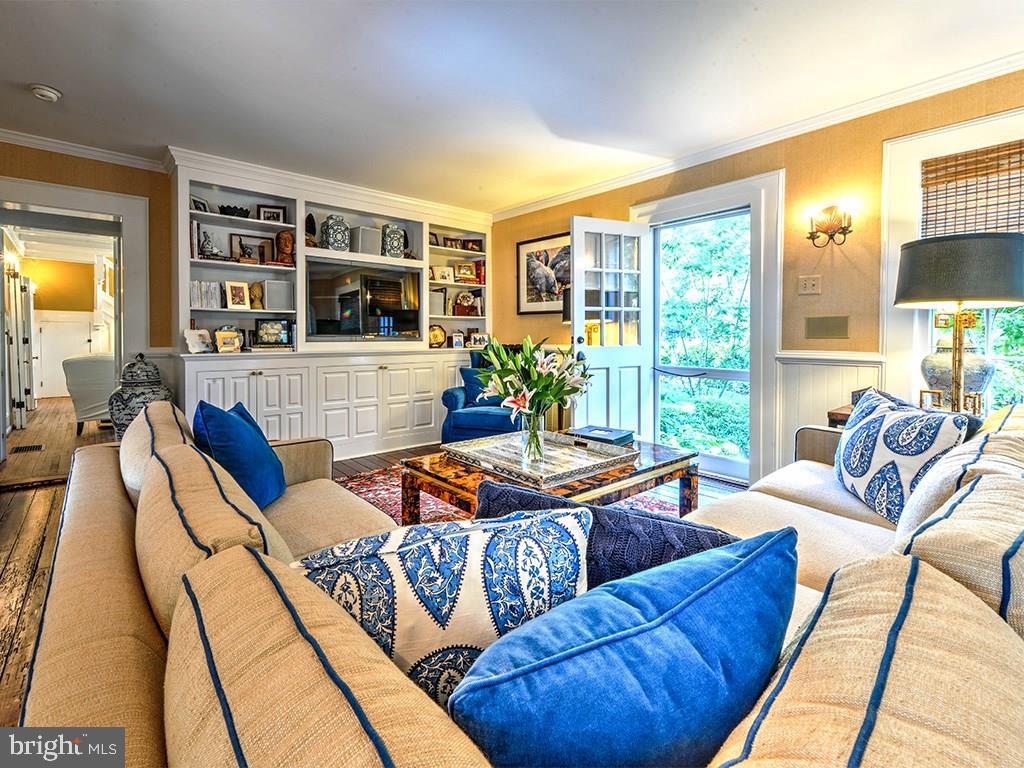 NORTH REHOBOTH - Residential