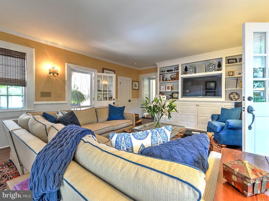 NORTH REHOBOTH - Residential