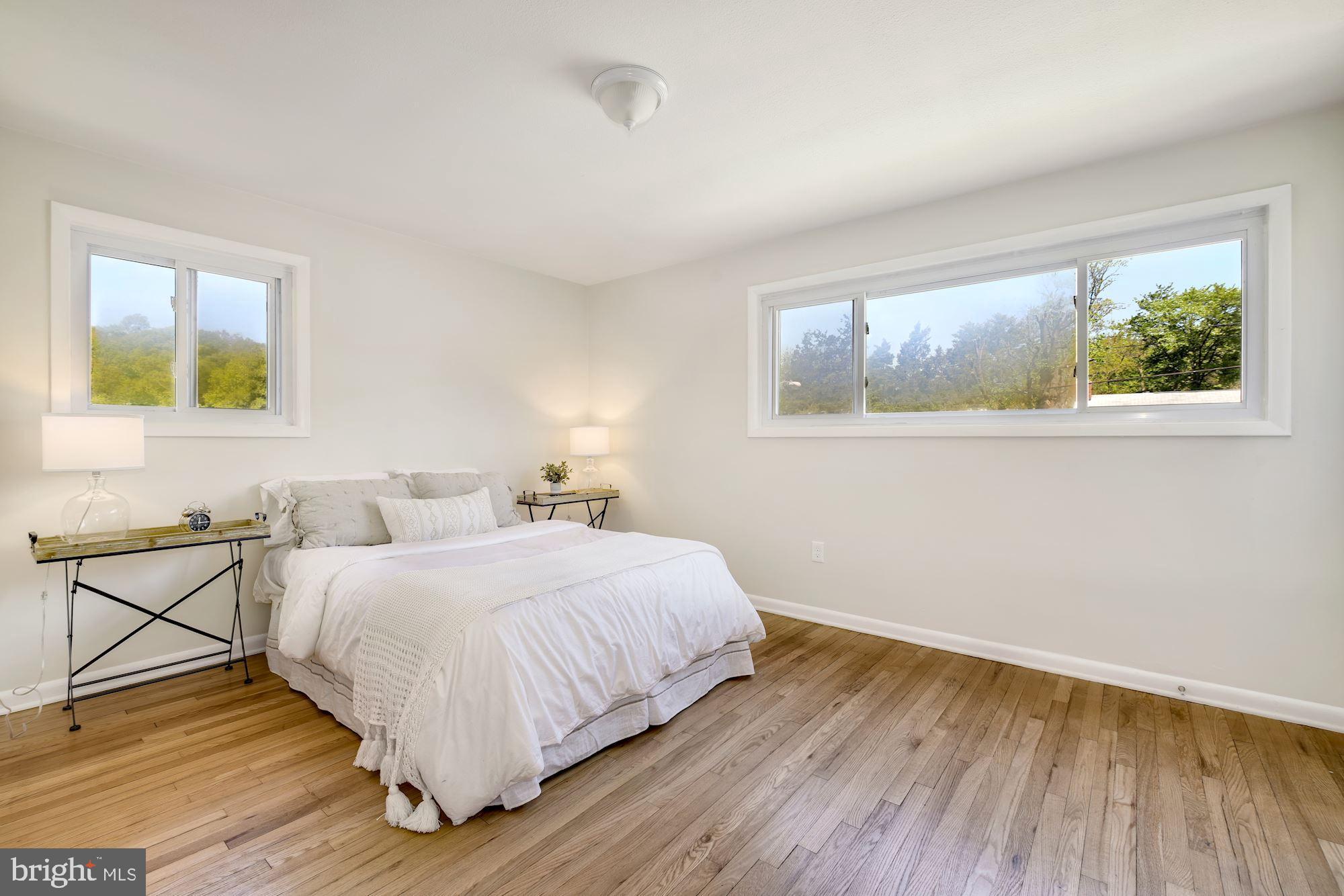 COLLEGE HEIGHTS TERRACE - Residential