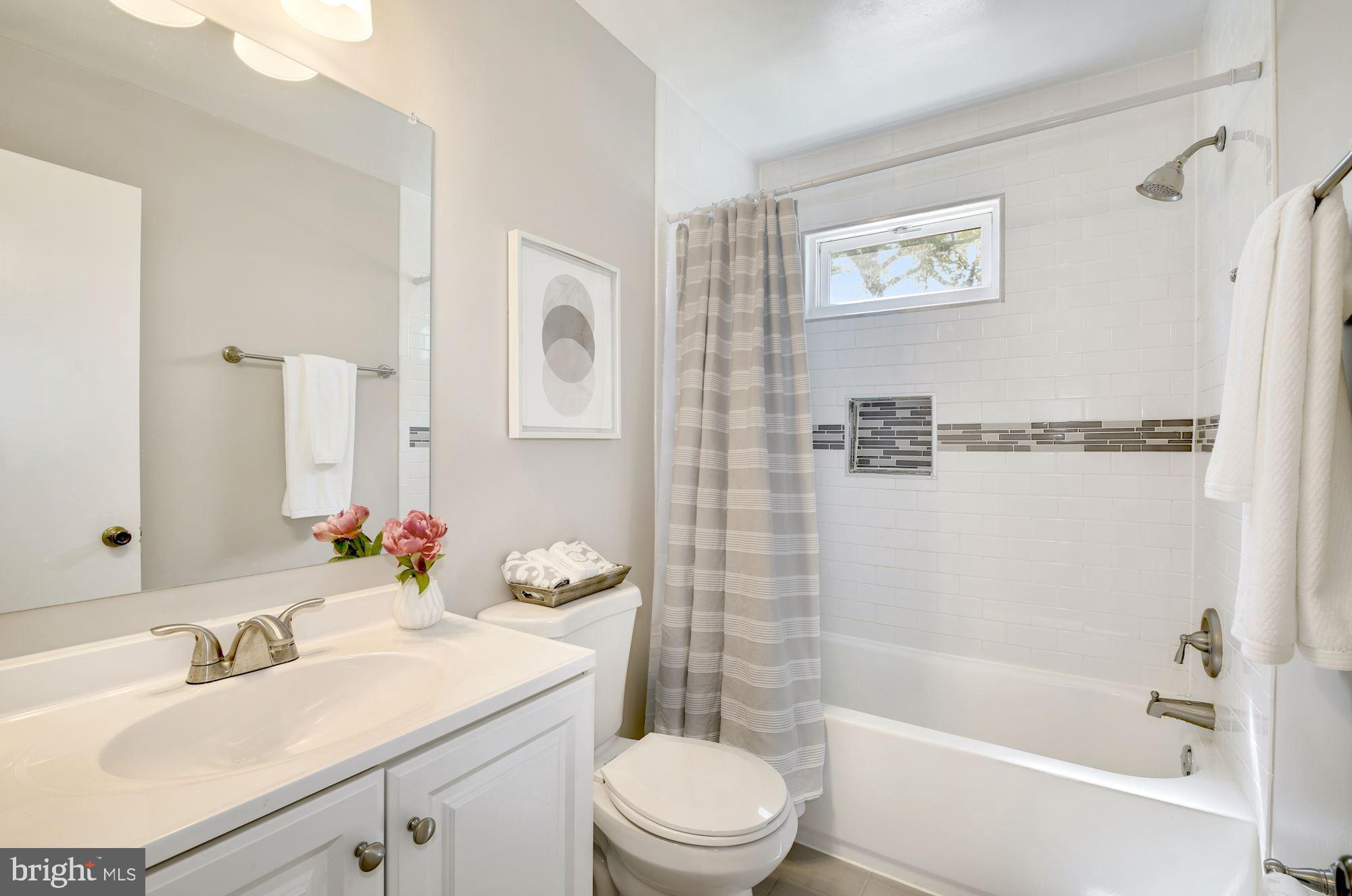 COLLEGE HEIGHTS TERRACE - Residential