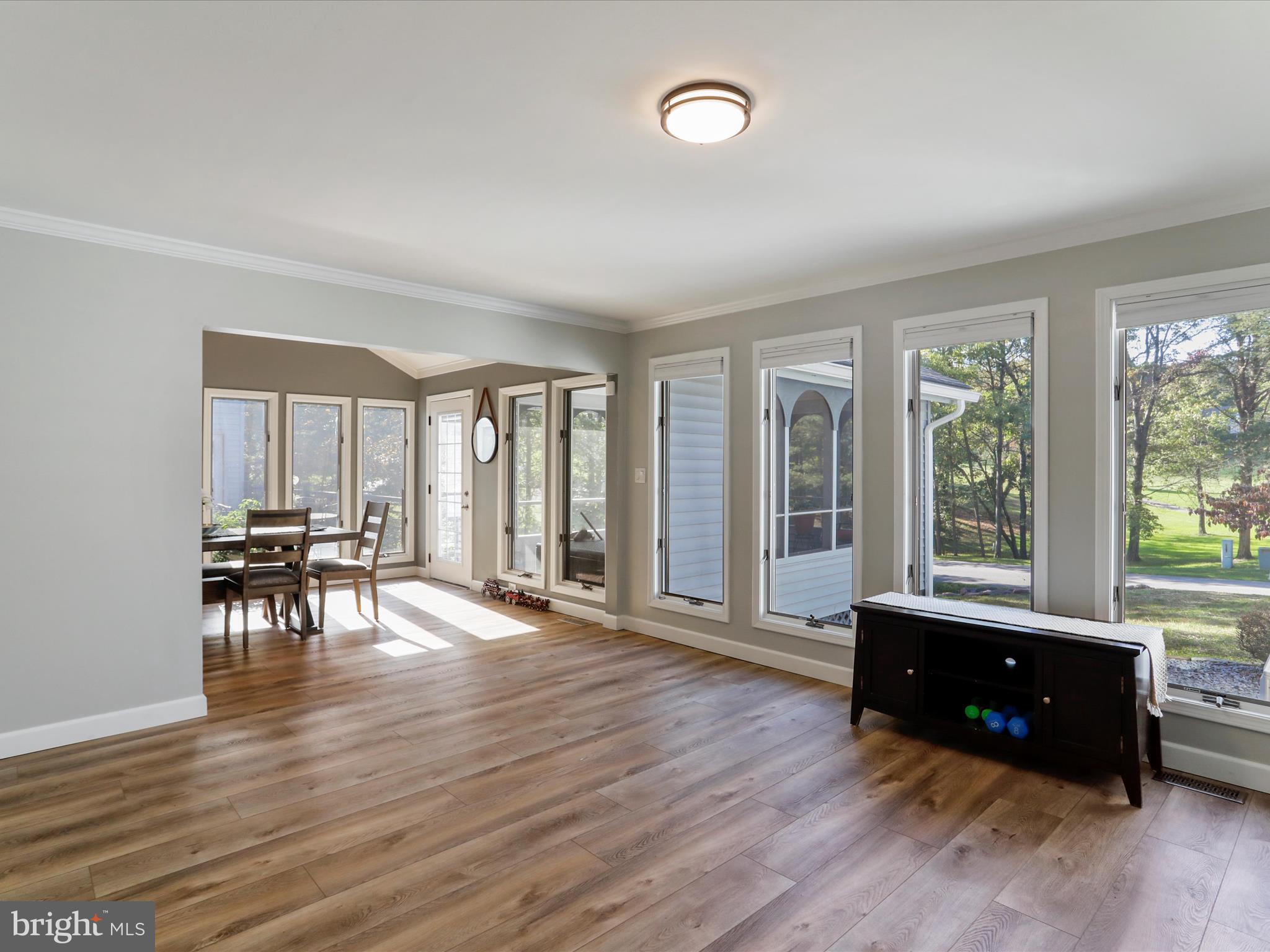 THE WOODS - Residential