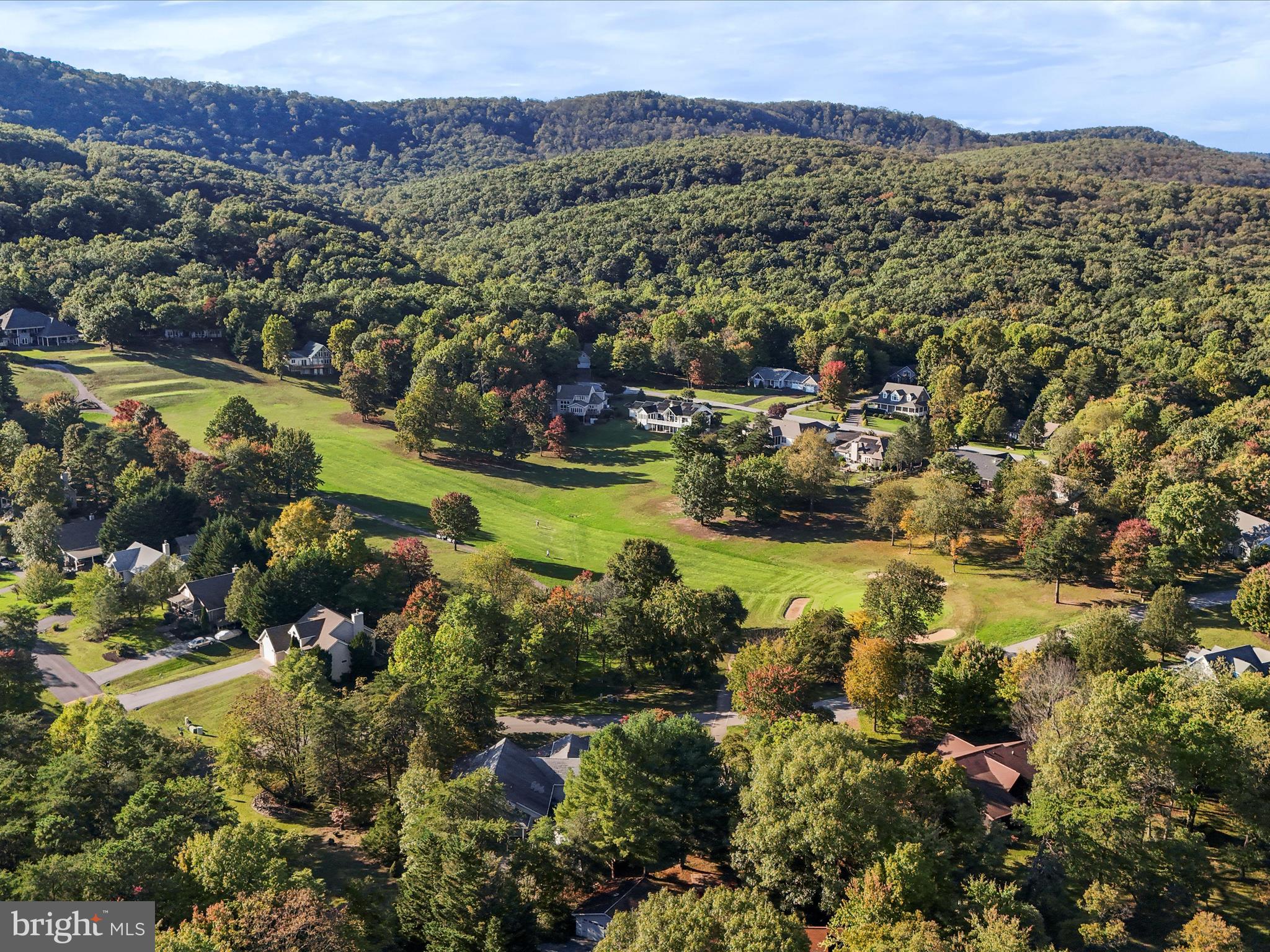 THE WOODS - Residential