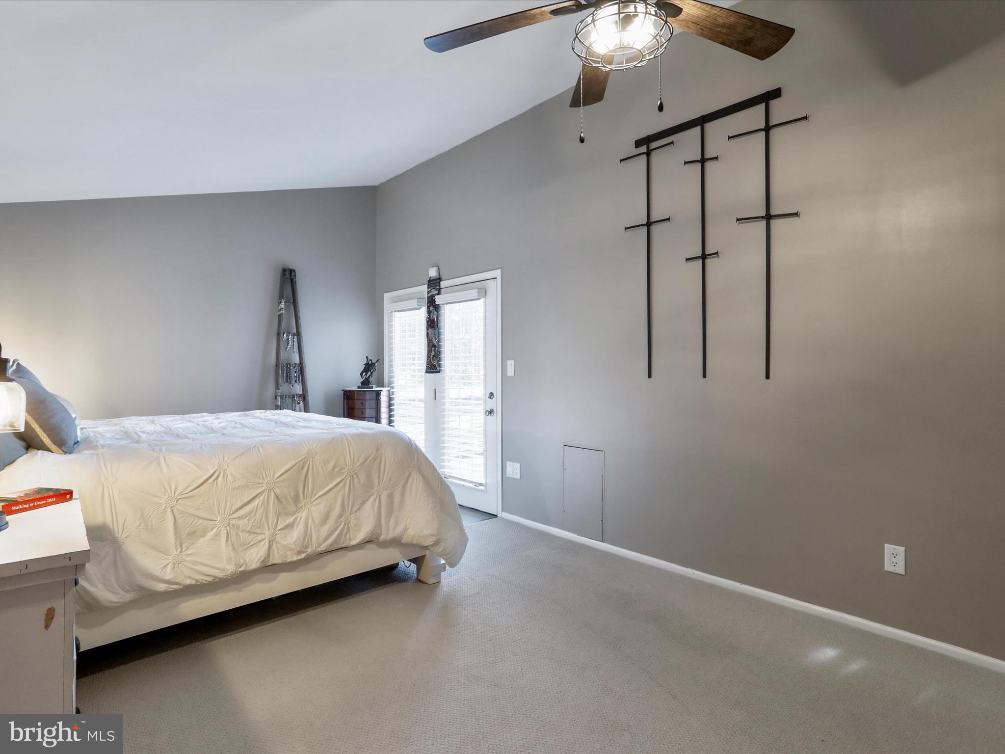 THE WOODS - Residential