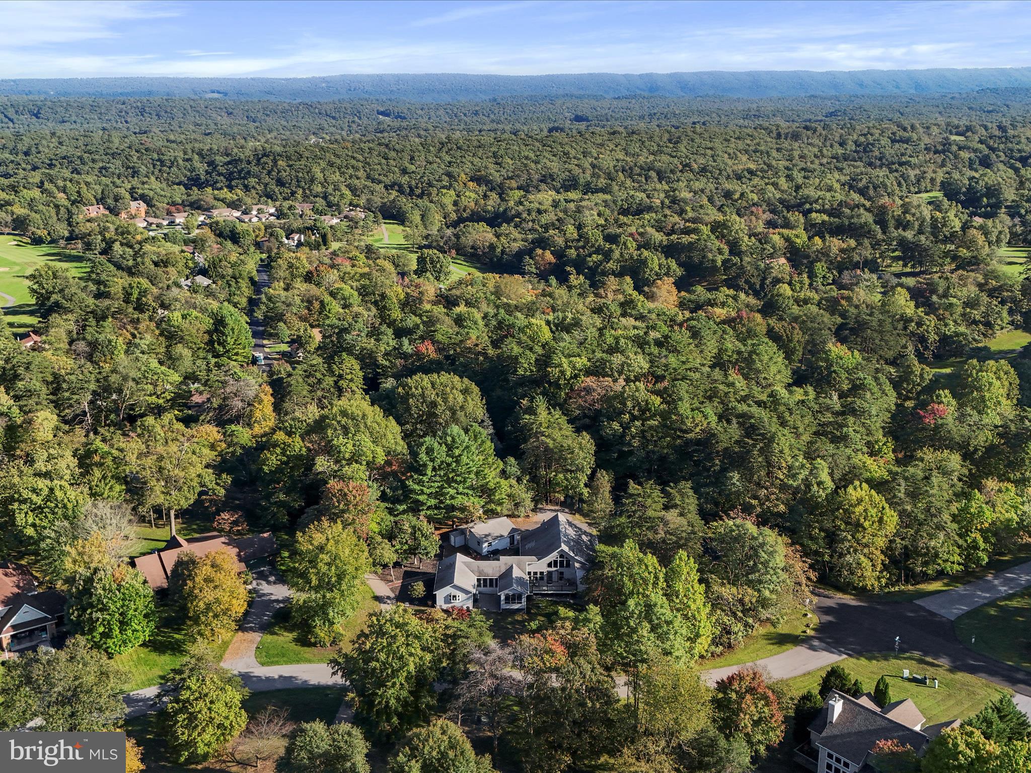 THE WOODS - Residential