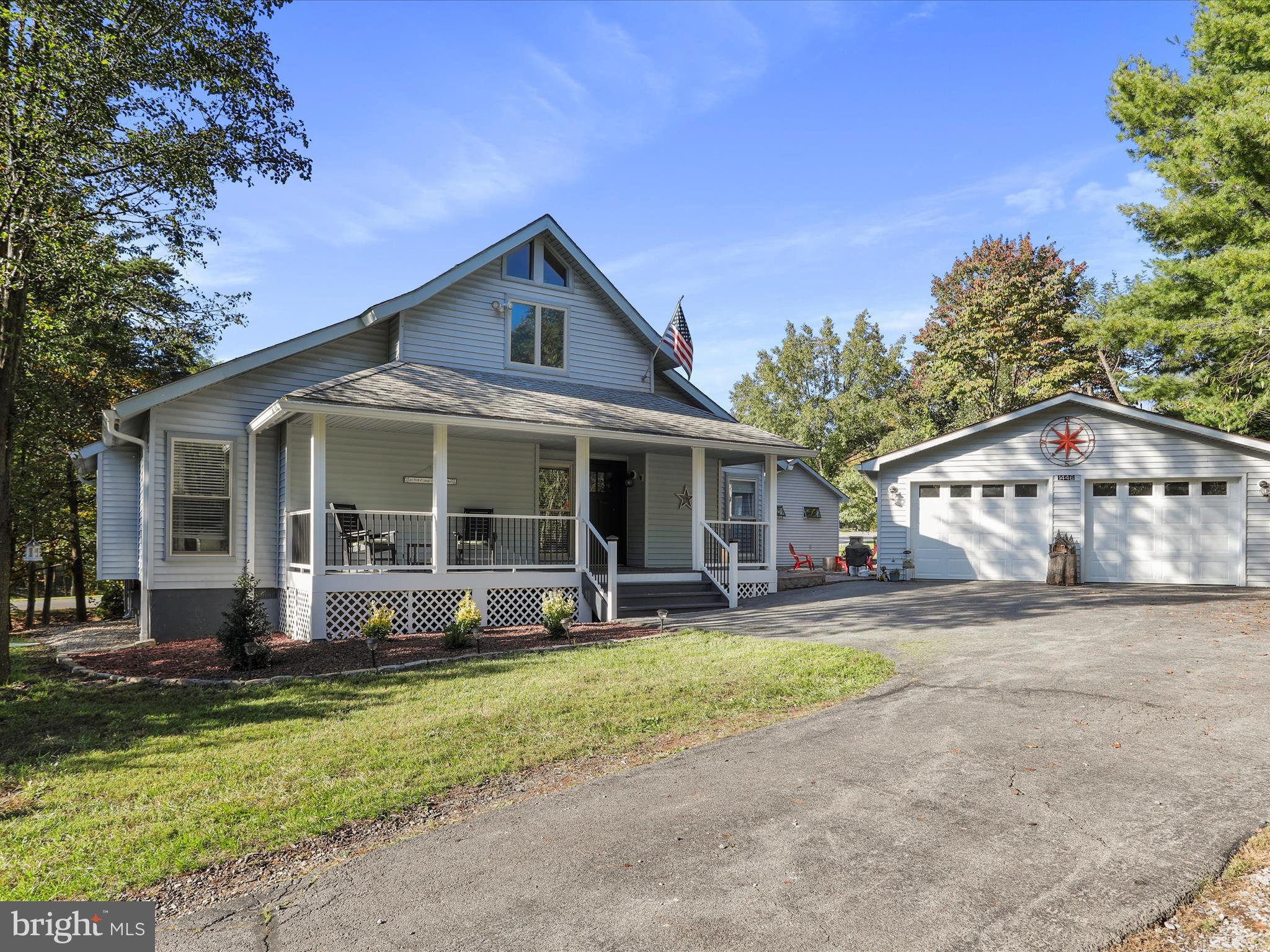 THE WOODS - Residential