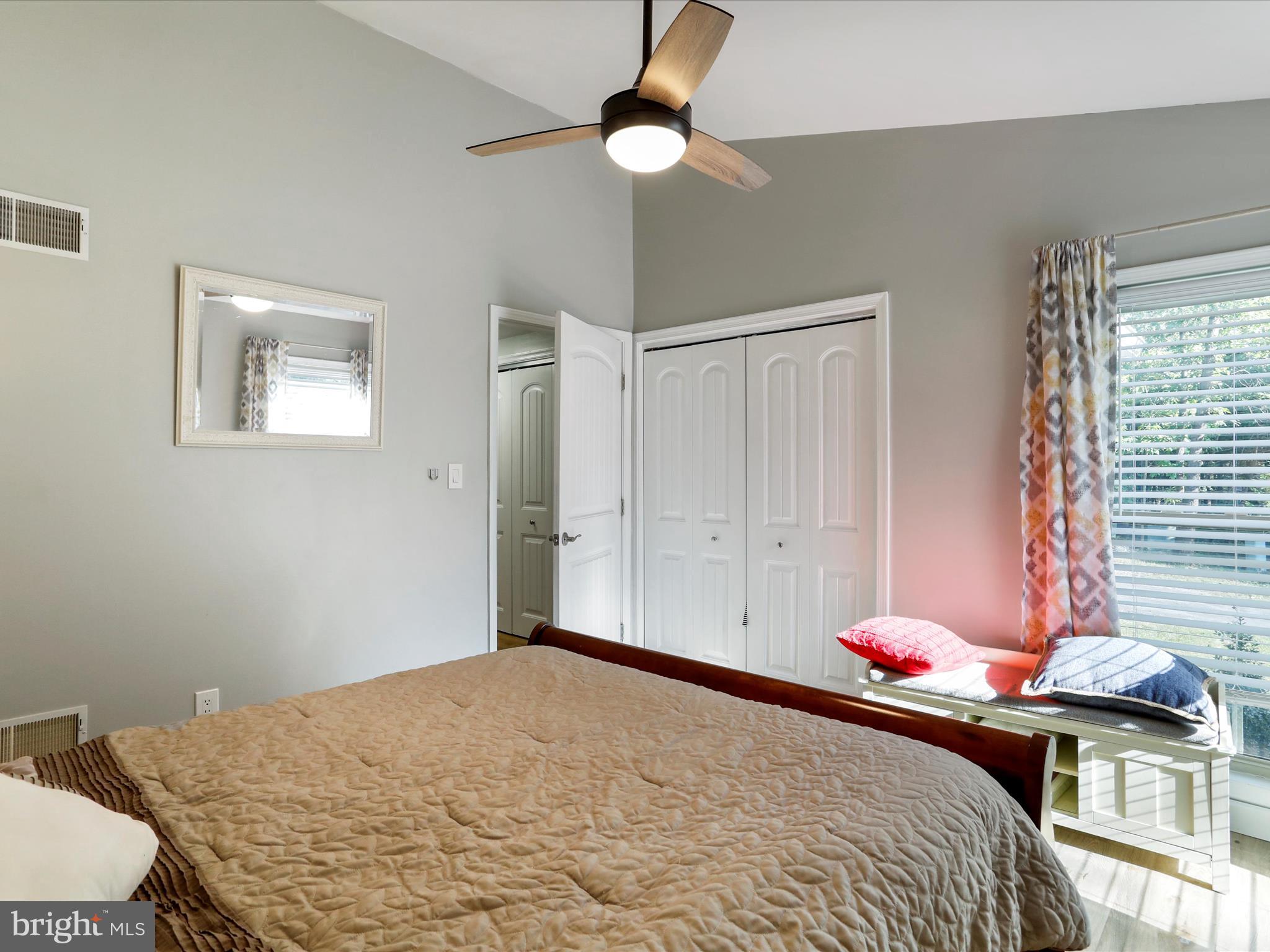 THE WOODS - Residential