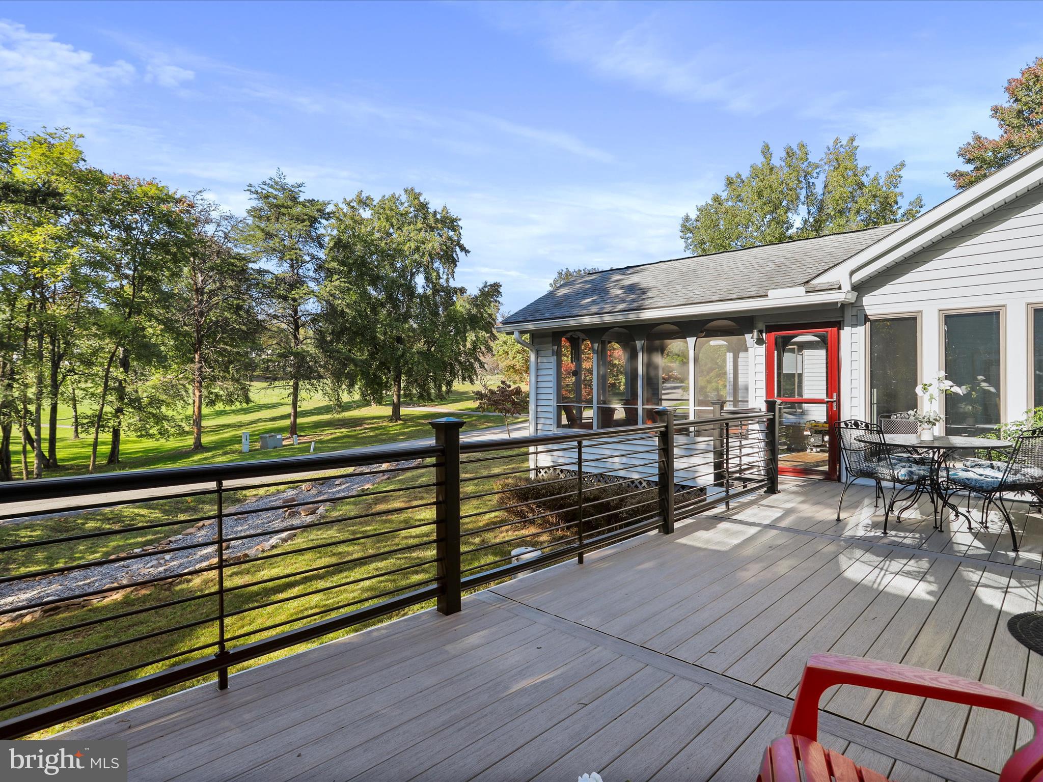 THE WOODS - Residential